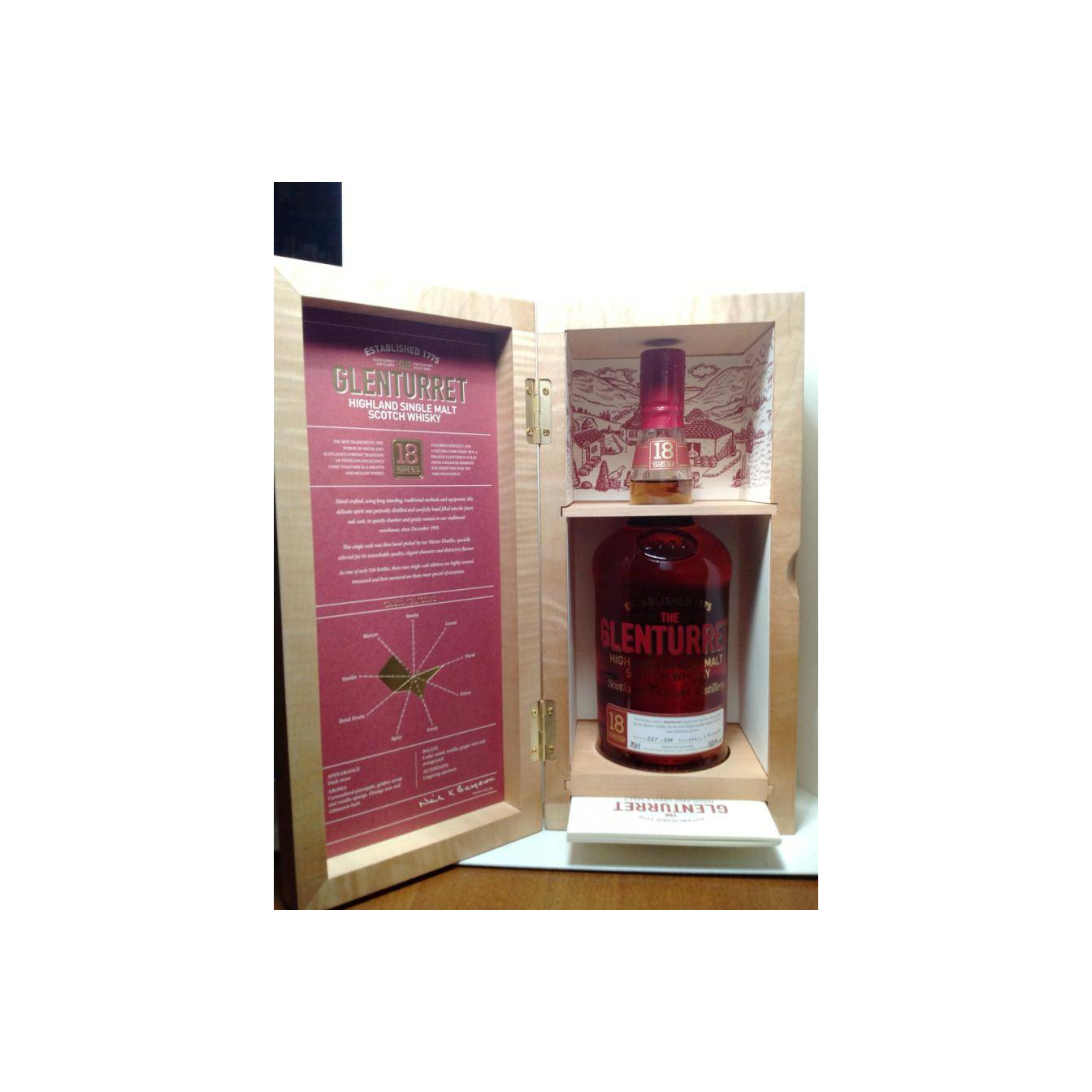 The Glenturret 1993 18 Years Single Malt Whisky 2