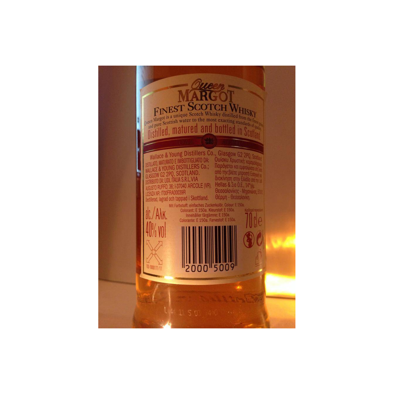 Queen Margot Finest Scotch Whisky W&Y 3