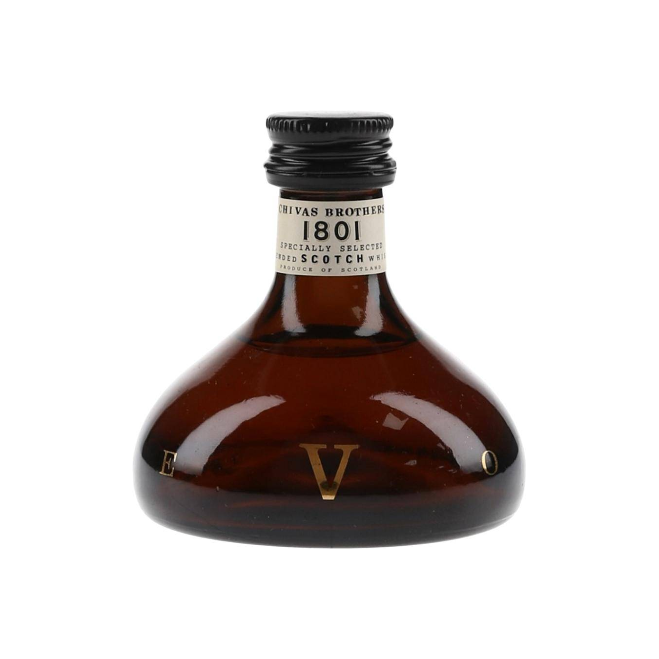 Chivas Regal Blended Whisky 2