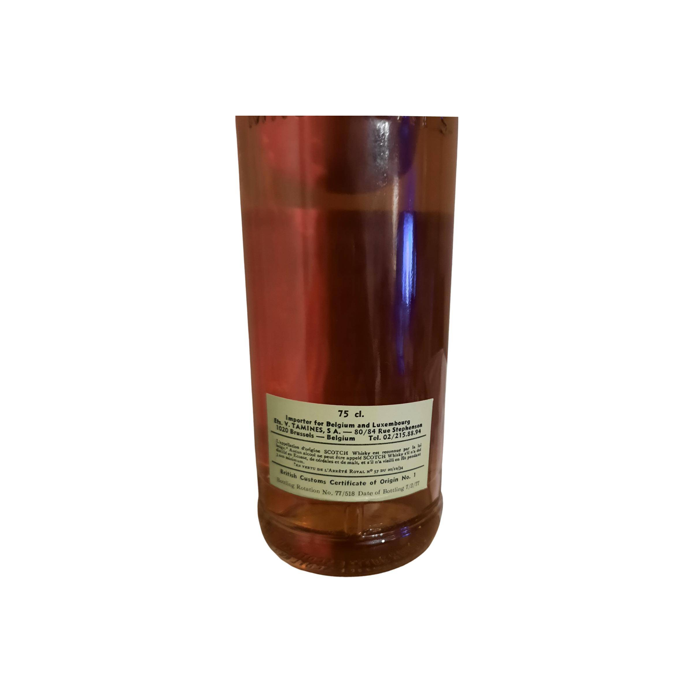 Mackinlay's Old Scotch Whisky 3