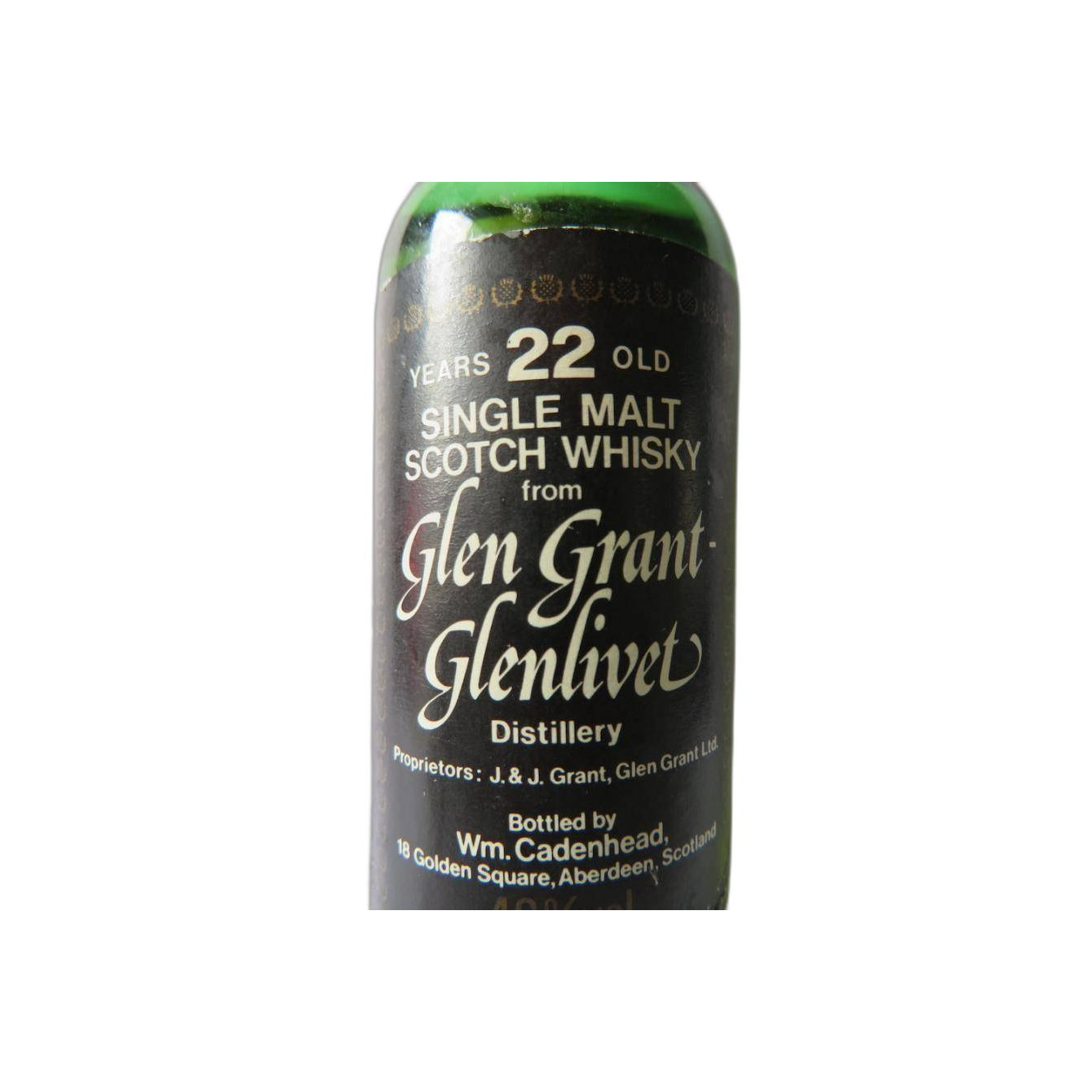 Glen Grant 22 Years Single Malt Whisky 3