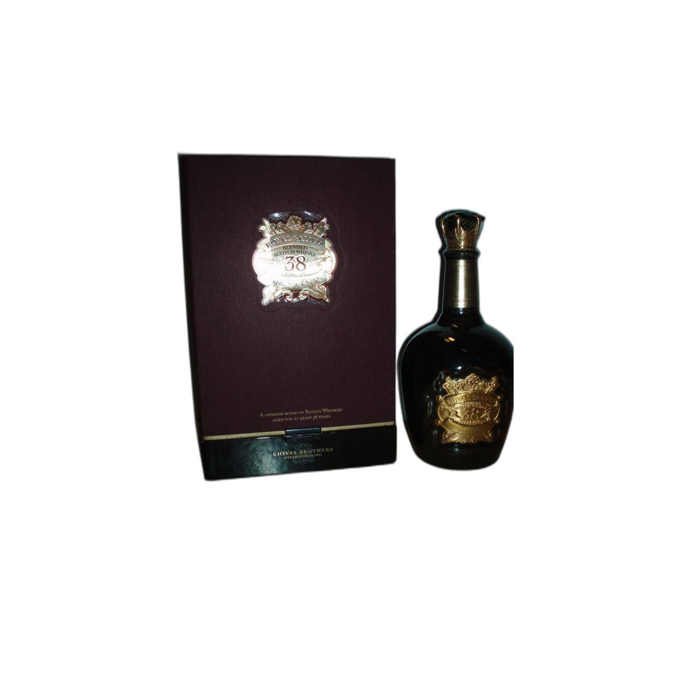 Chivas Regal 38 Years Blended Whisky 2