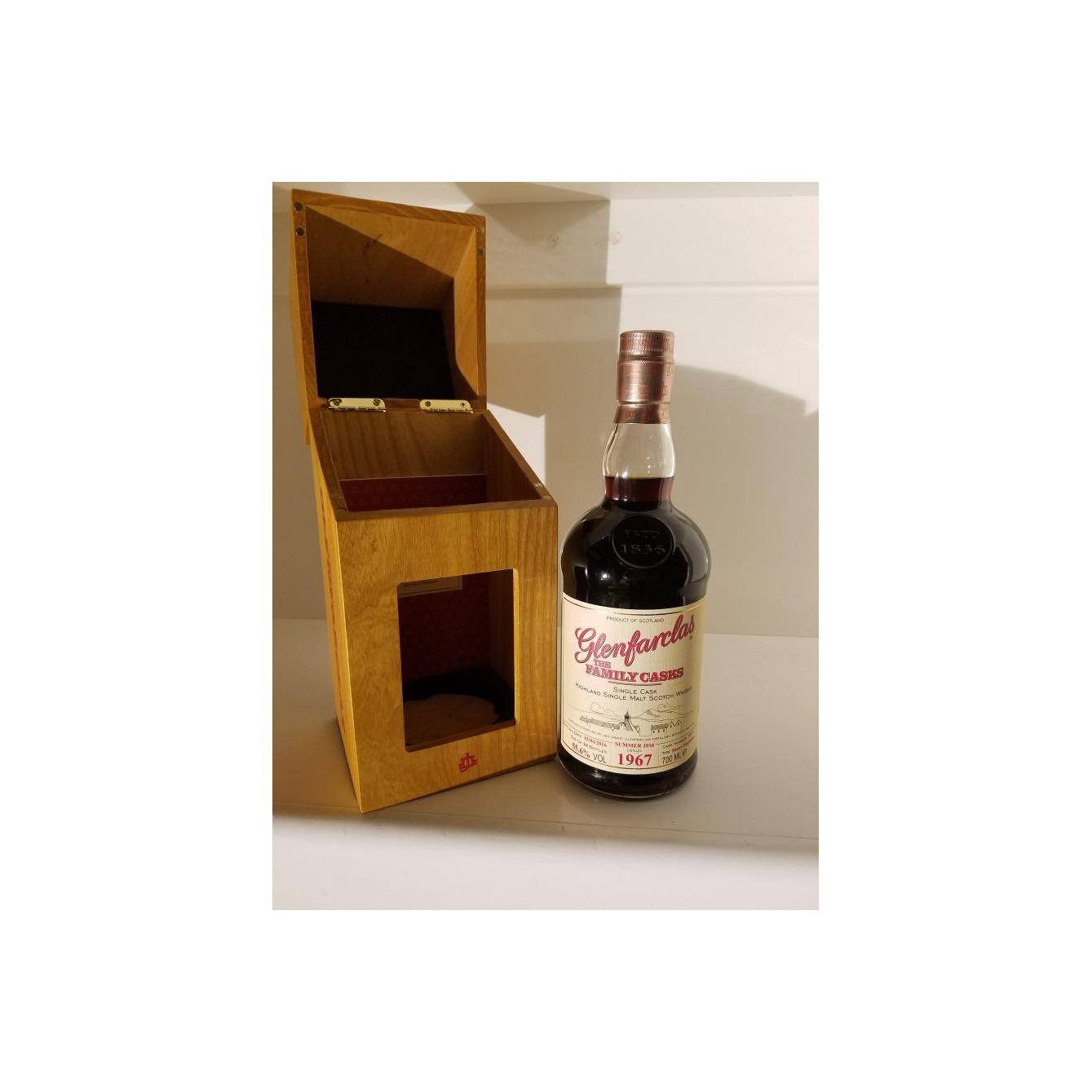 Glenfarclas 1967 48 Years Single Malt Whisky 3