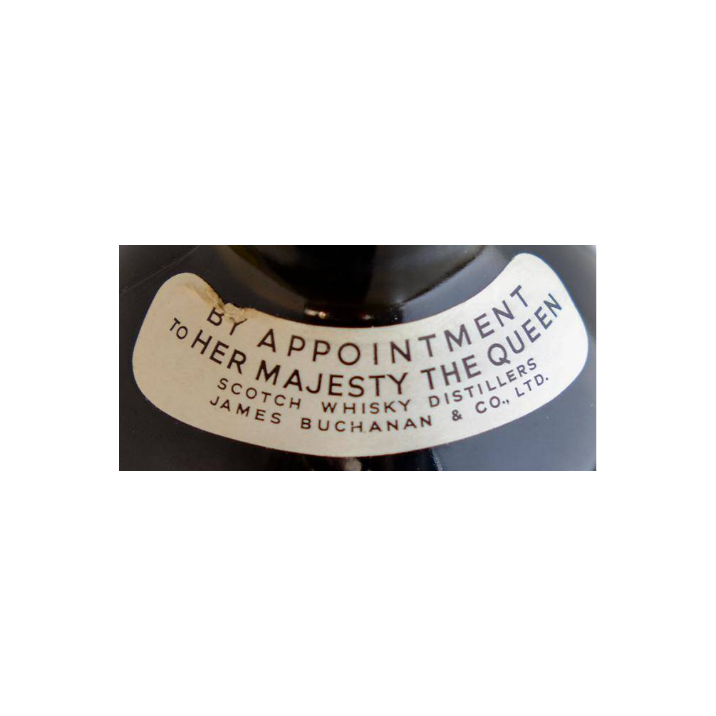 Black & White Blended Whisky 3