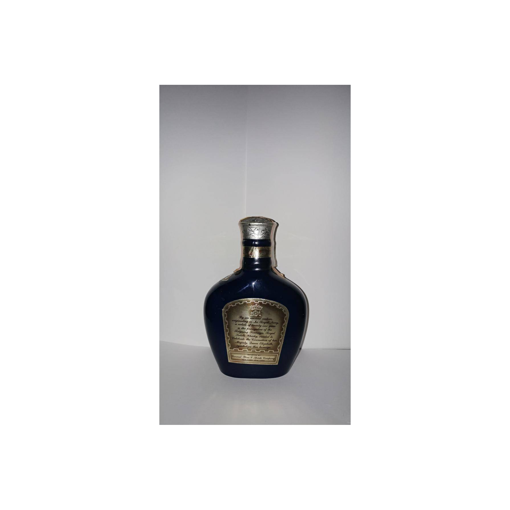Chivas Regal 21 Years Blended Whisky 3