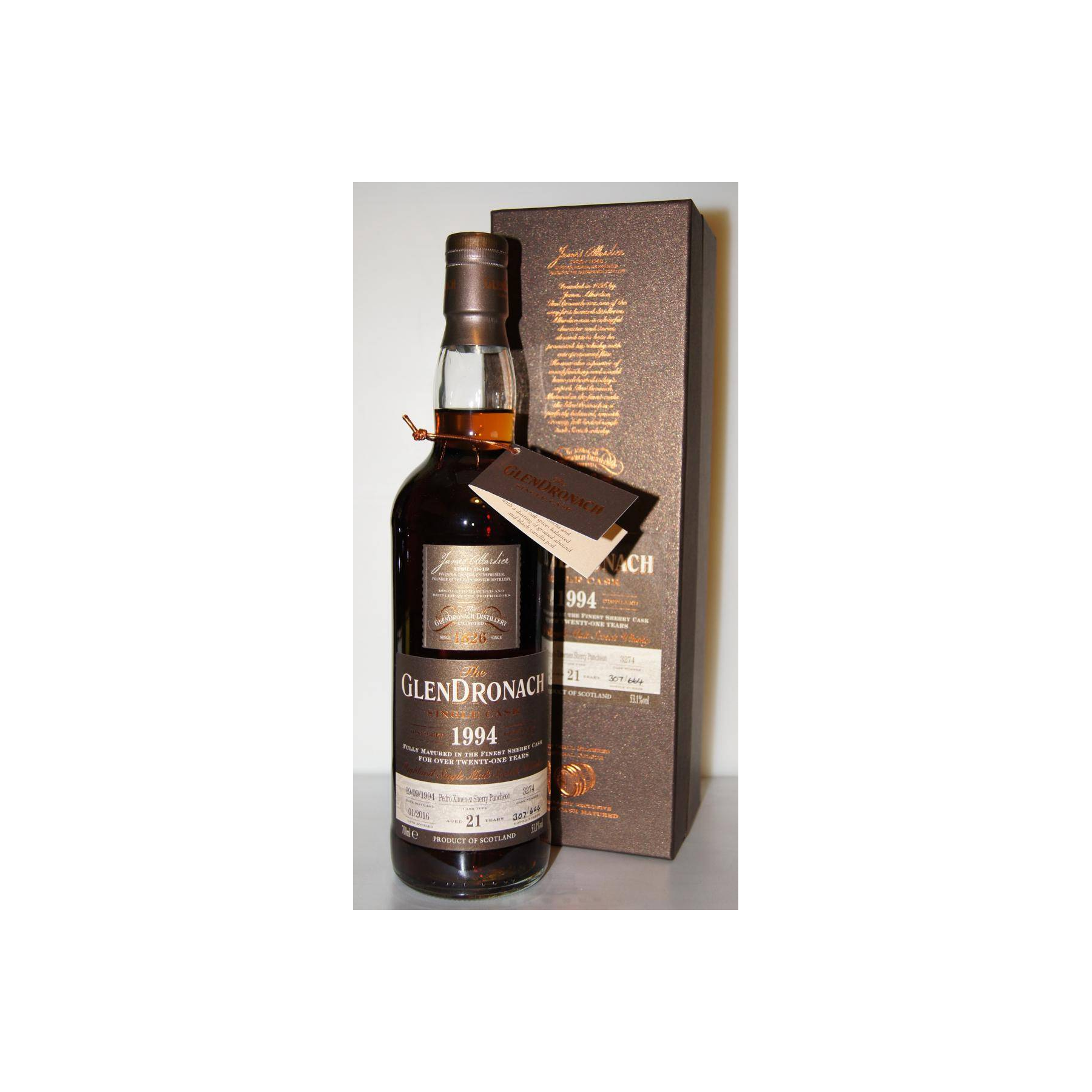 GlenDronach 1994 21 Years Single Malt Whisky 2