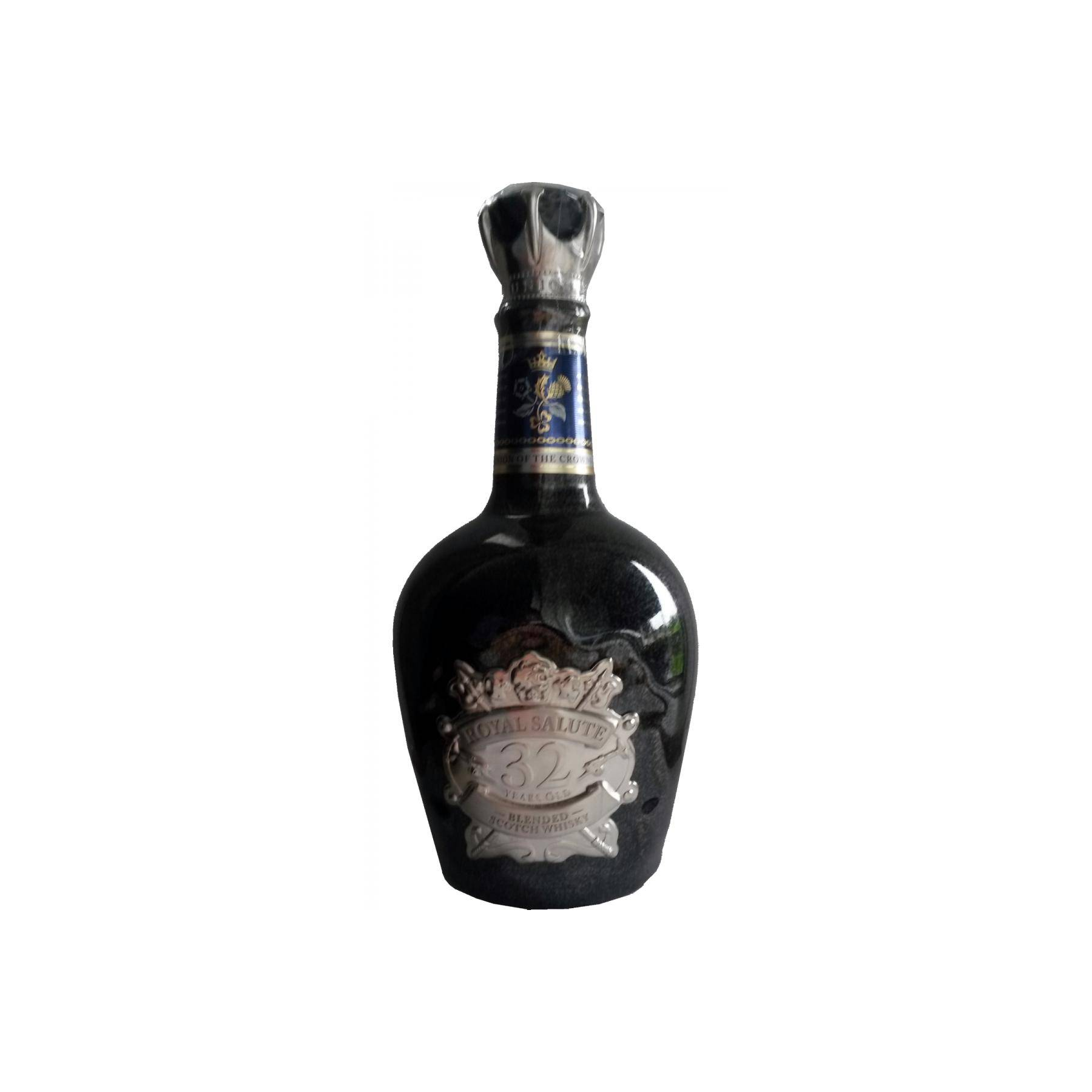Chivas Regal 32 Years Blended Whisky