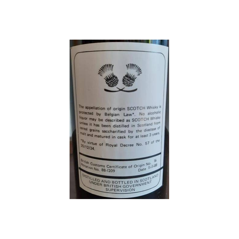 Lagavulin 12 Years Single Malt Whisky 2