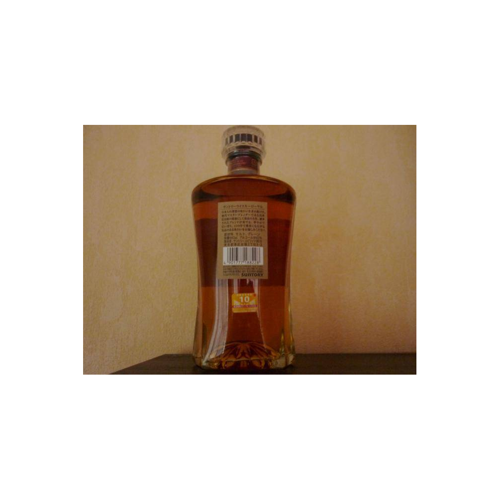 Suntory Blended Whisky 2