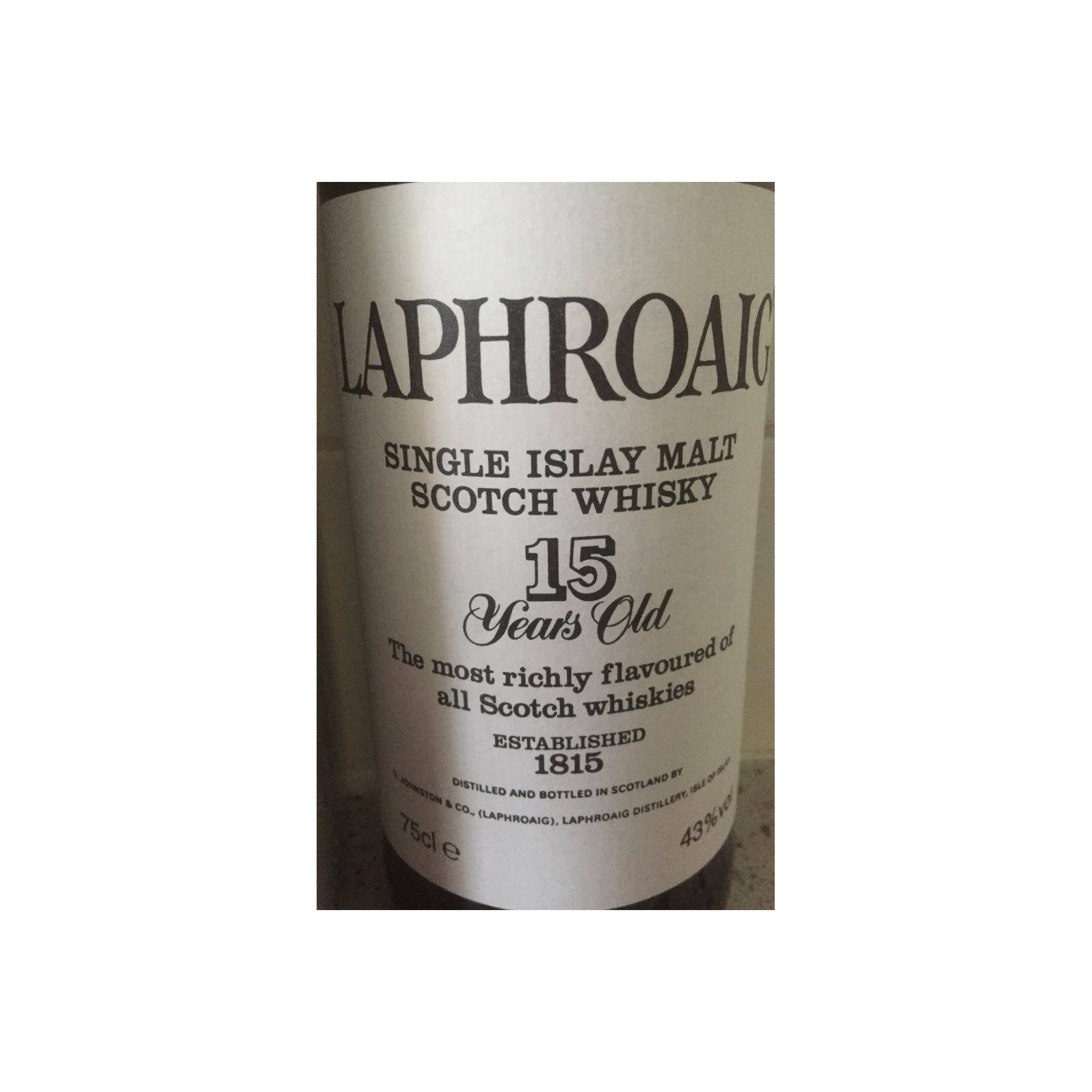Laphroaig 15 Years Single Malt Whisky 3