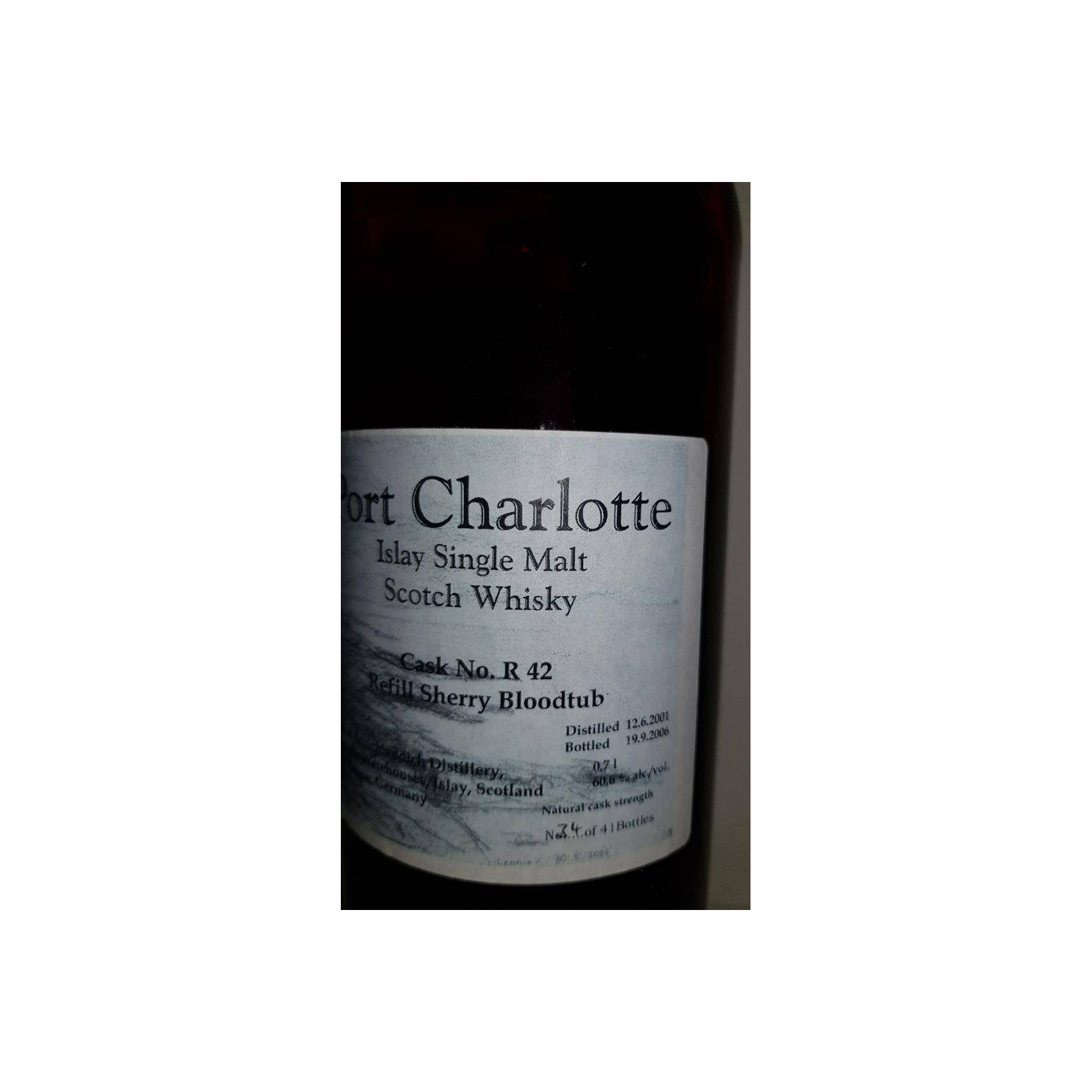 Port Charlotte Private Bottling 2001 5 Years Single Malt Whisky 3