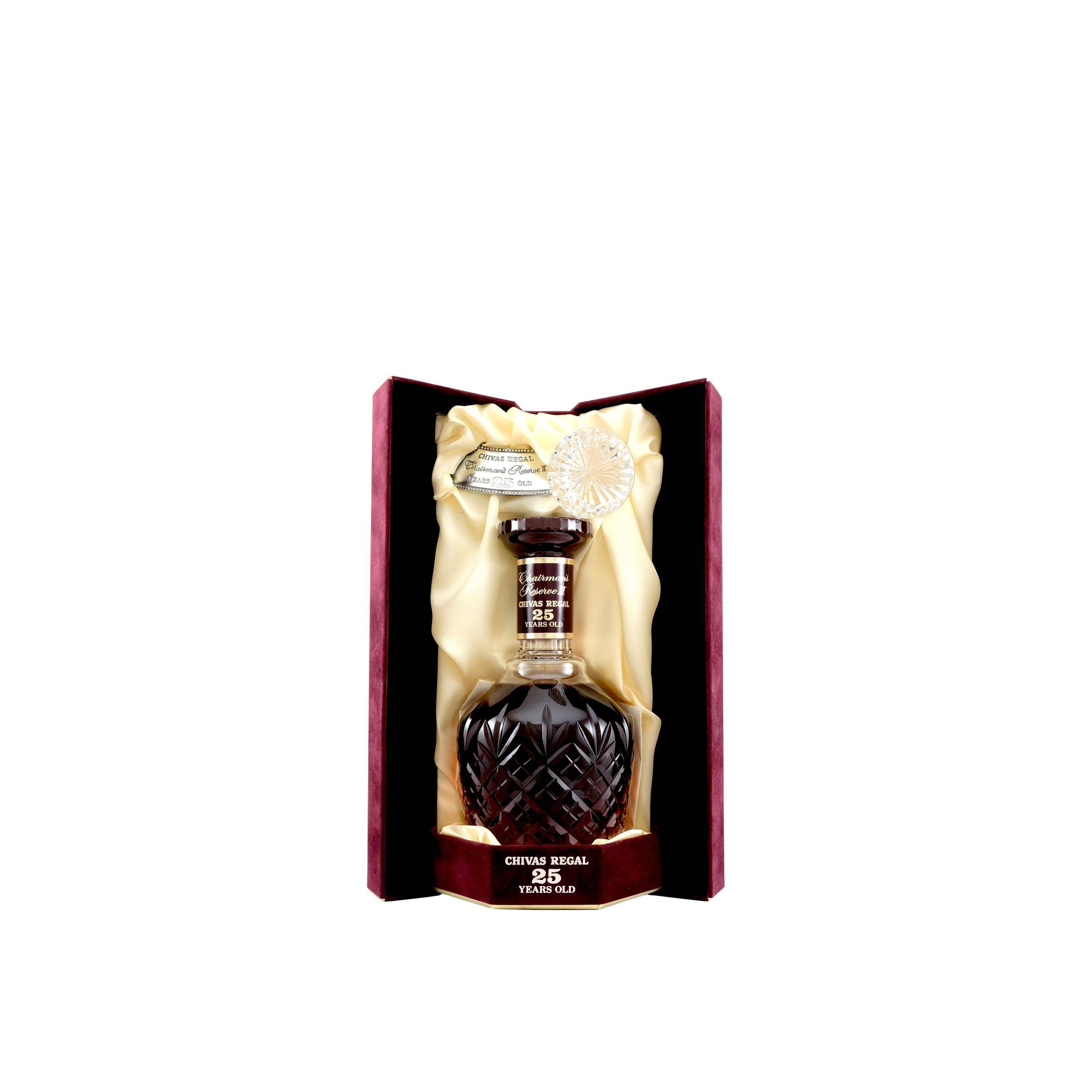 Chivas Regal 25 Years Blended Whisky 3