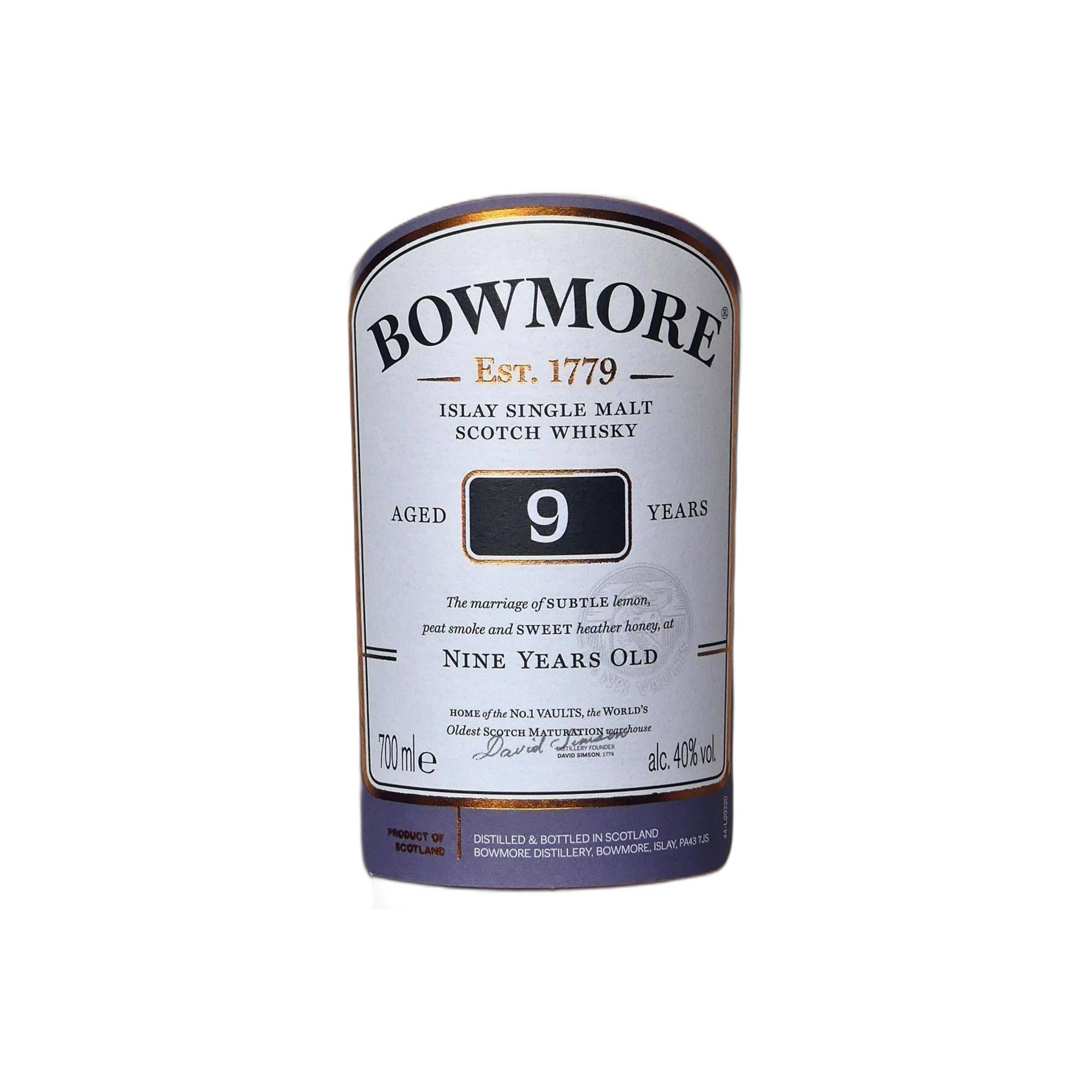 Bowmore 9 Years Single Malt Whisky 3