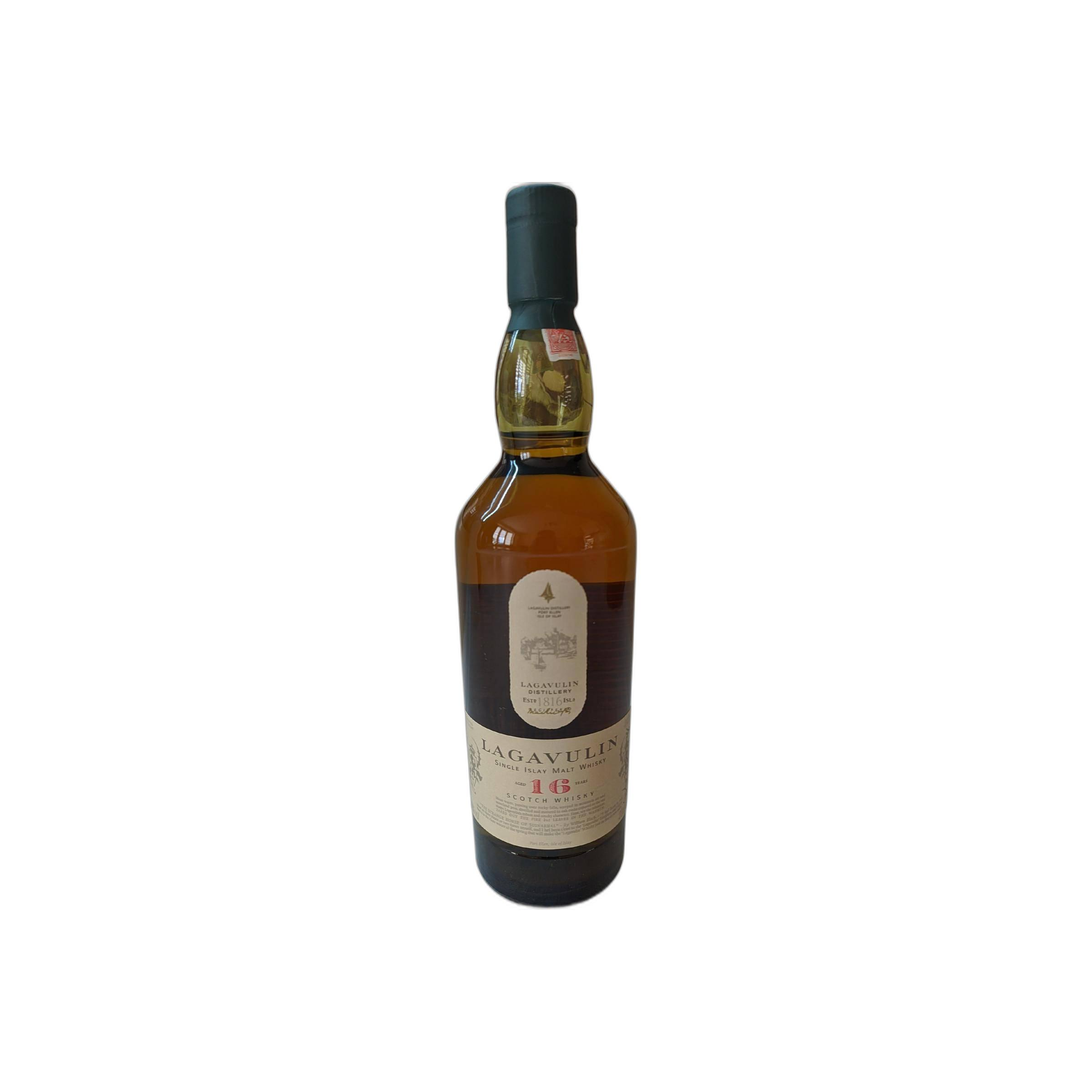 Lagavulin 16 Years Single Malt Whisky
