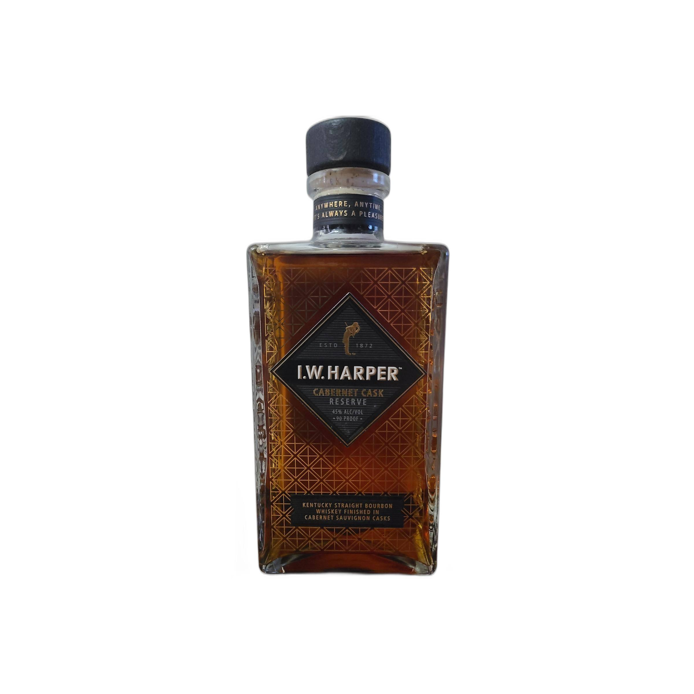 I.W. Harper Bourbon Whisky