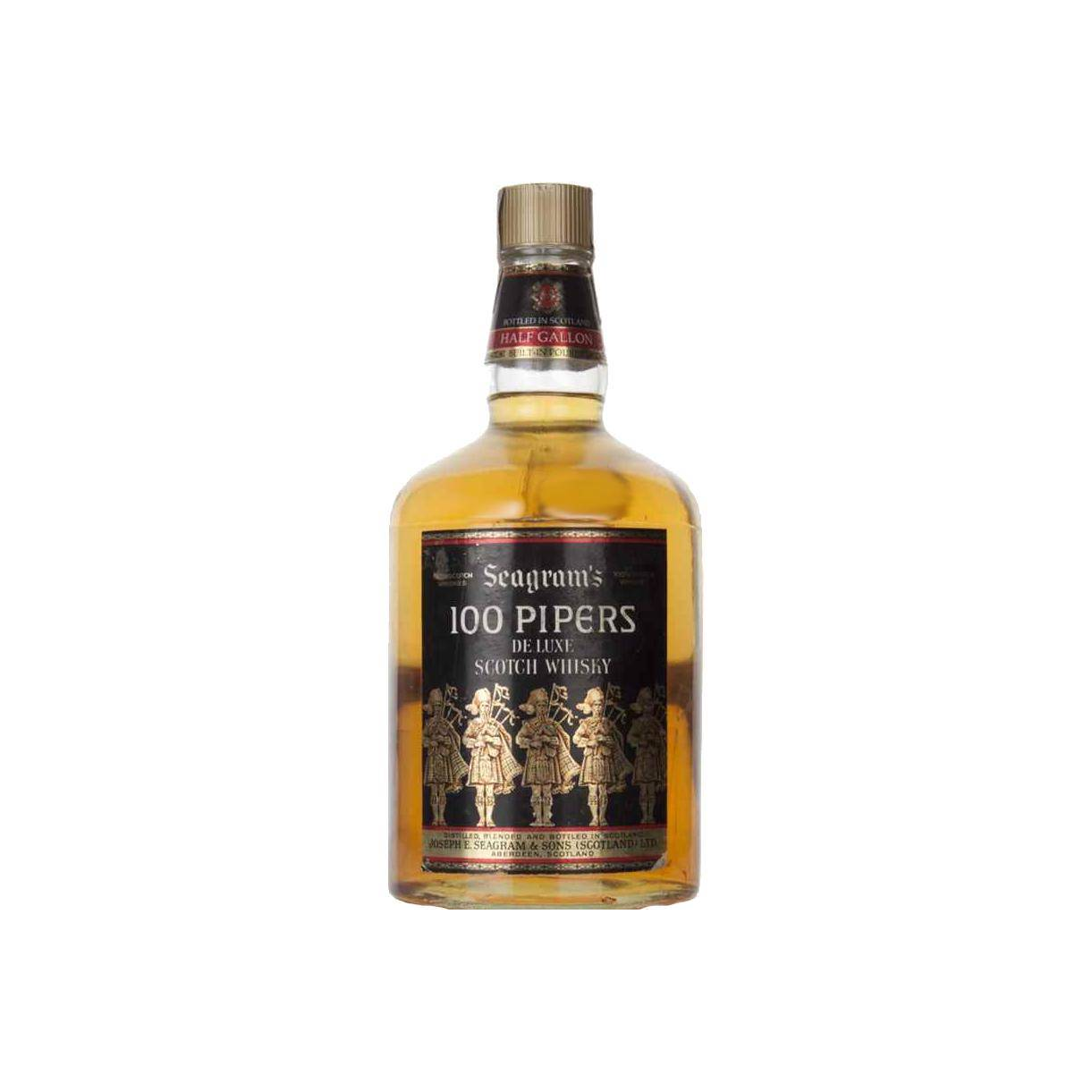 100 Pipers De Luxe Scotch Whisky