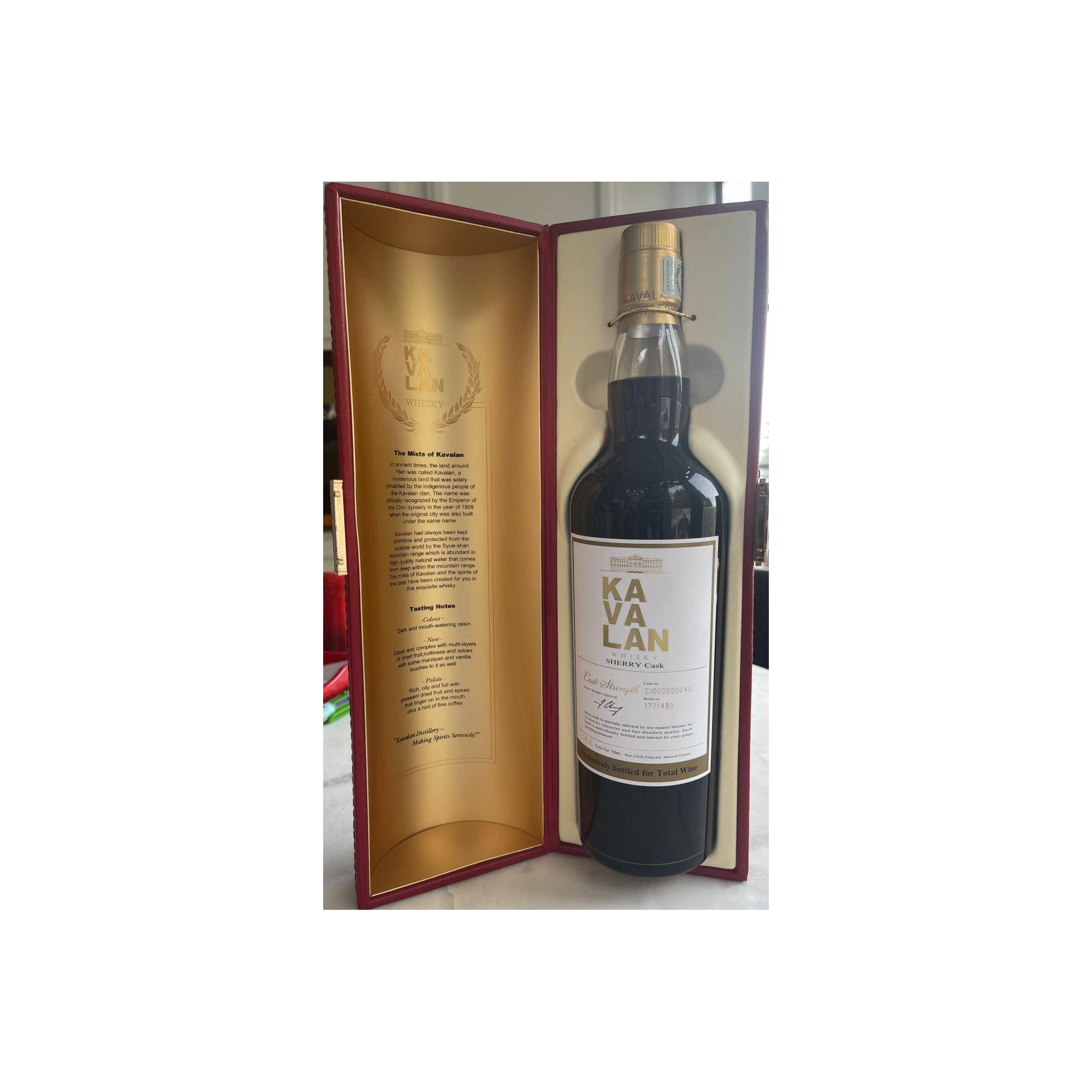 Kavalan Cask Strength Collection 2010 Single Malt Whisky 3