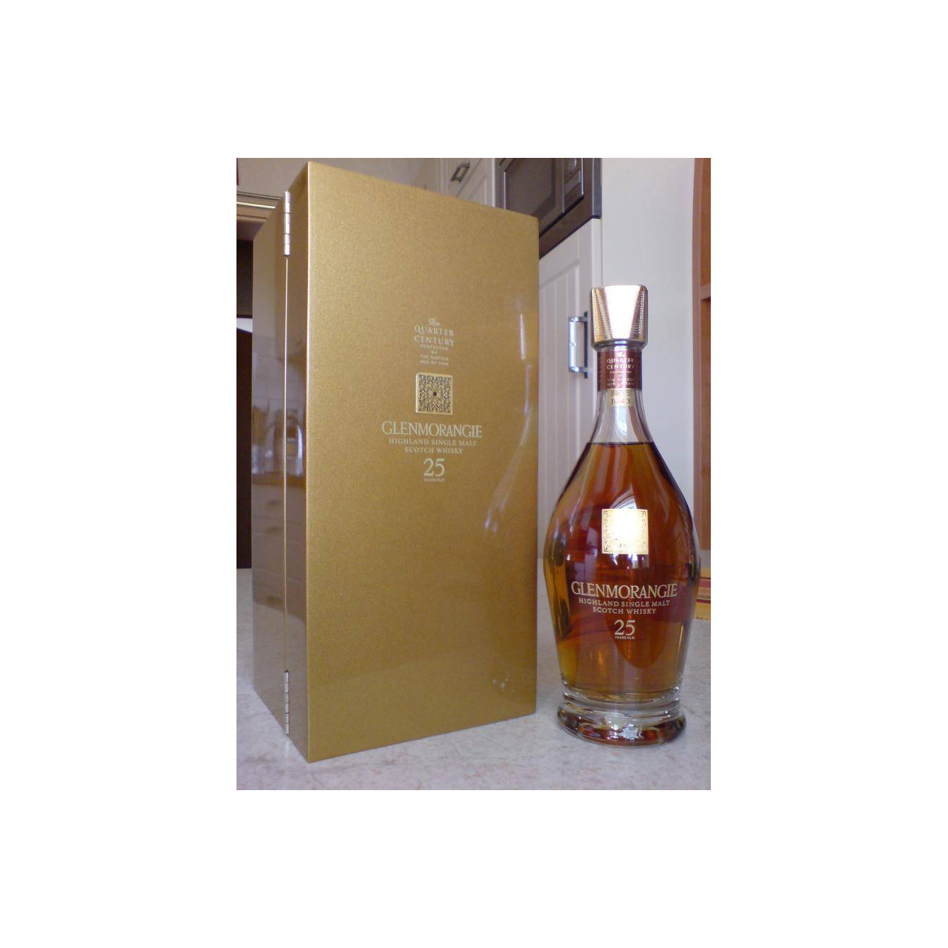 Glenmorangie 25 Years Single Malt Whisky 3