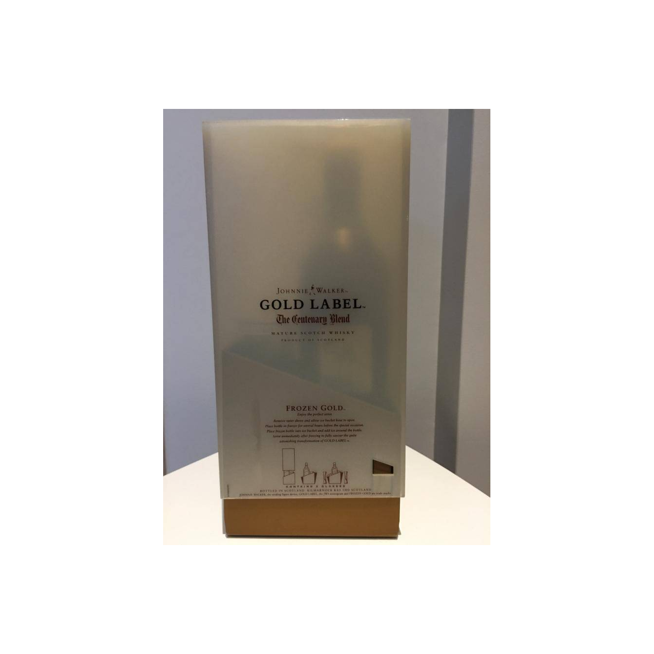 Johnnie Walker 18 Years Blended Whisky 2