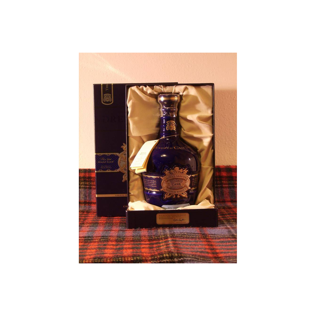 Chivas Regal Blended Whisky 2