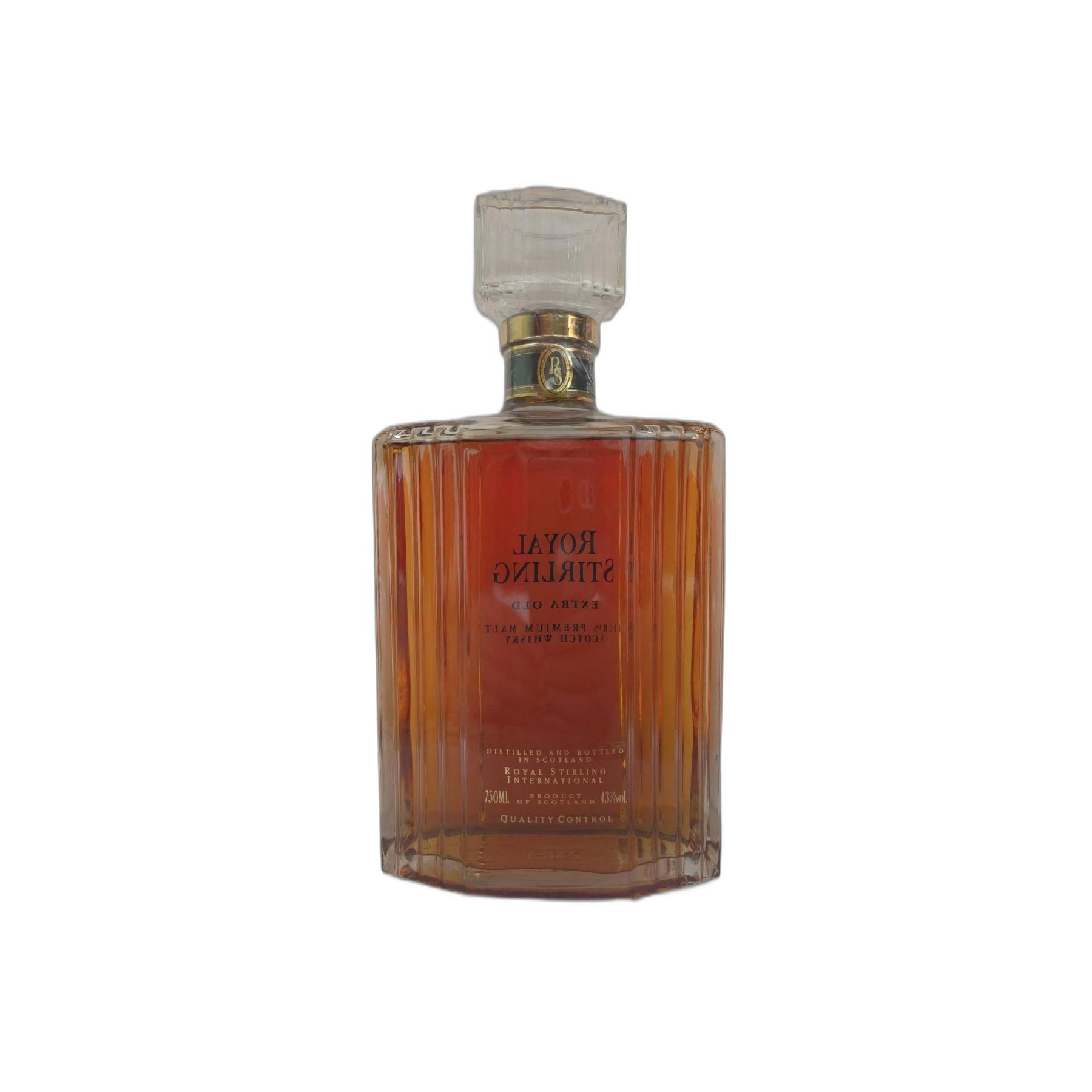 Royal Stirling Extra Old 3