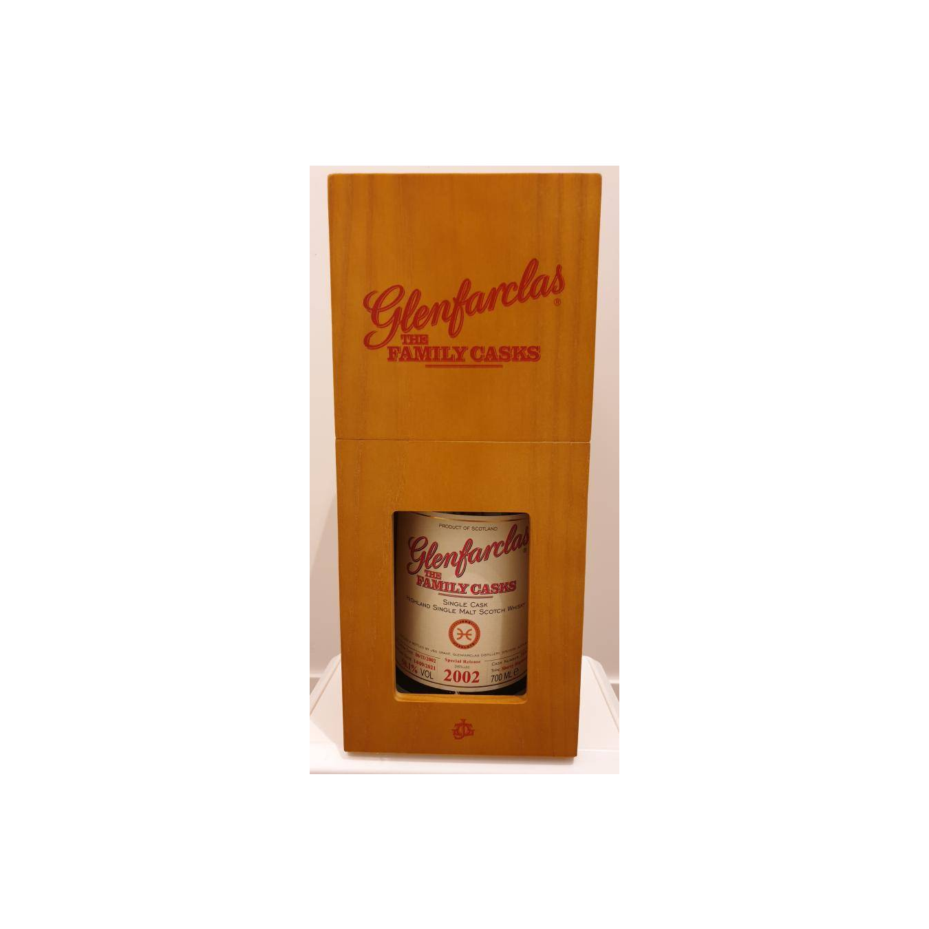Glenfarclas 2002 18 Years Single Malt Whisky 3