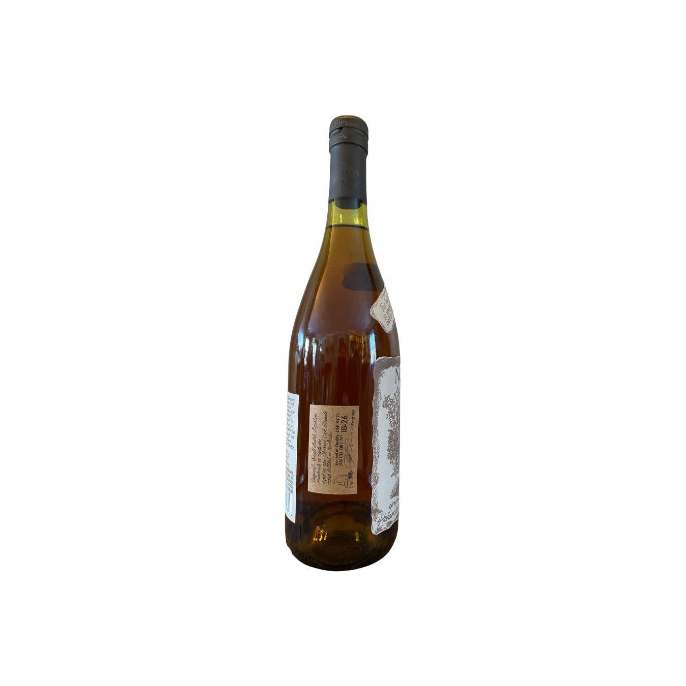 Noah's Mill Genuine Bourbon Whiskey 2