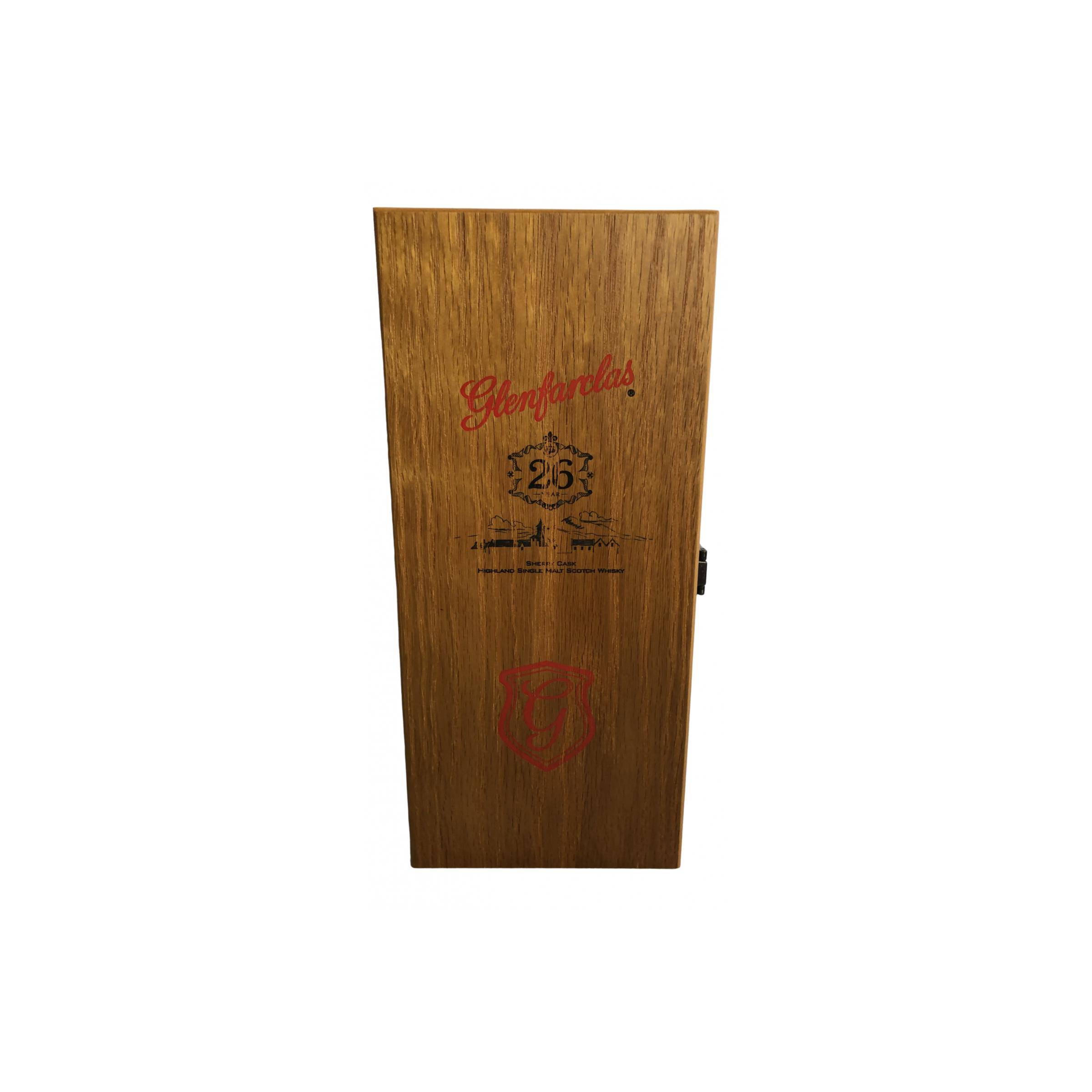 Glenfarclas 26 Years Single Malt Whisky 2