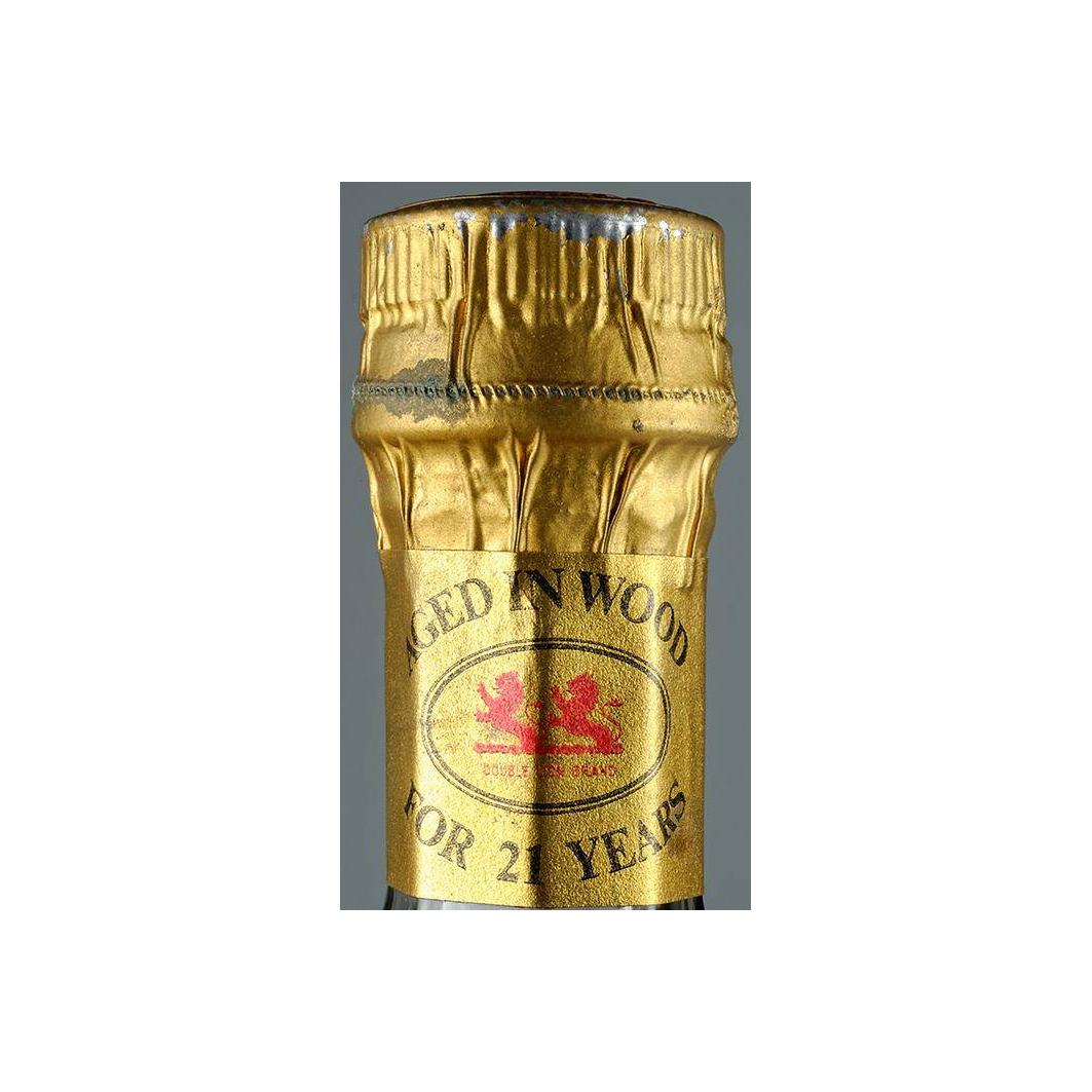 Whyte & Mackay Blended Scotch Whisky 21 Years Blended Whisky 3