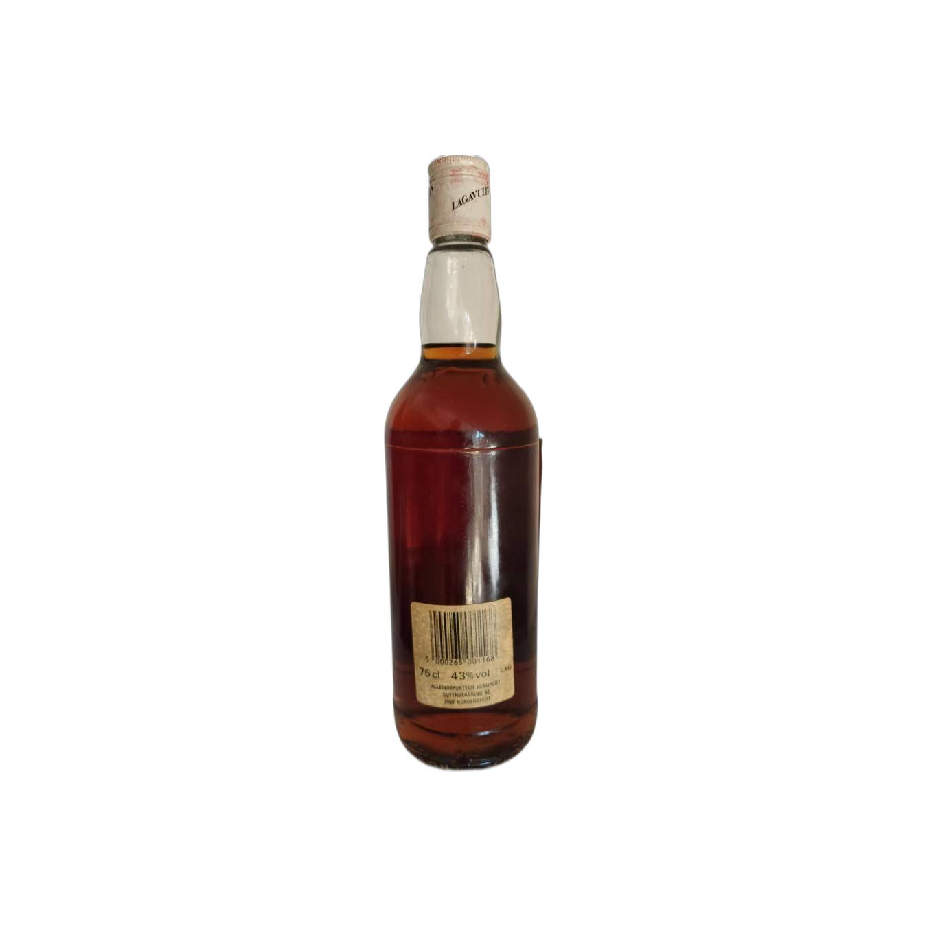 Lagavulin 12 Years Single Malt Whisky 2
