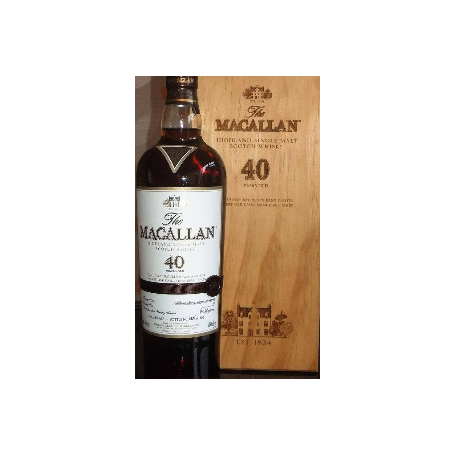 The Macallan 40 Years Single Malt Whisky 2