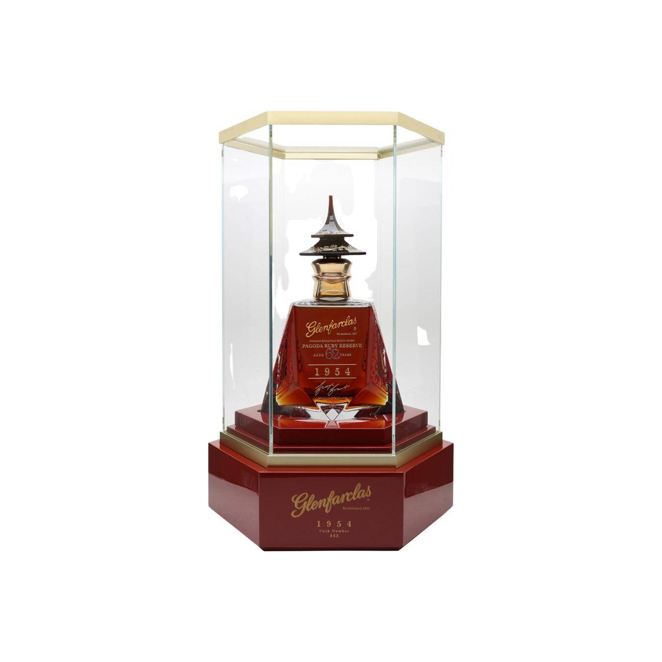Glenfarclas 1954 62 Years Single Malt Whisky 2