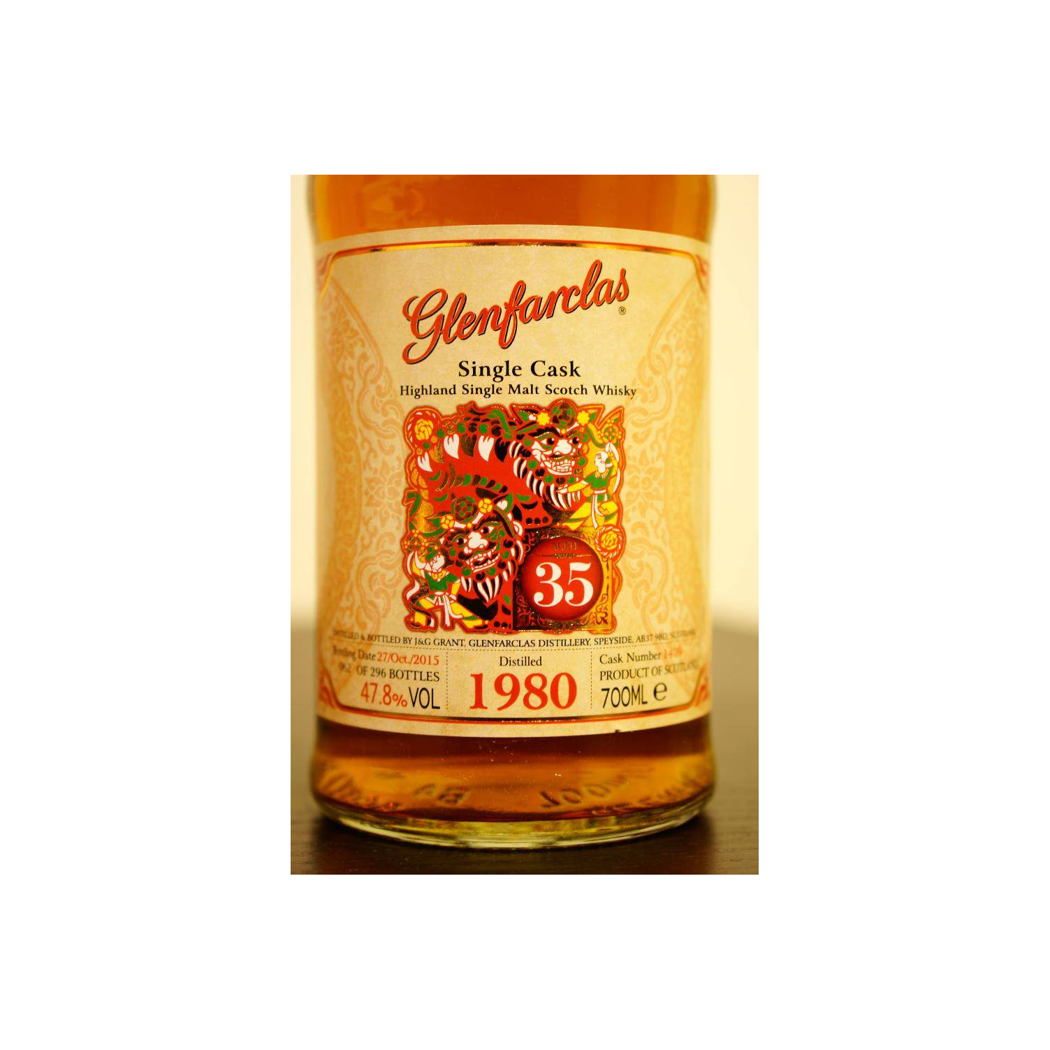 Glenfarclas Single Cask 1980 35 Years Single Malt Whisky 2