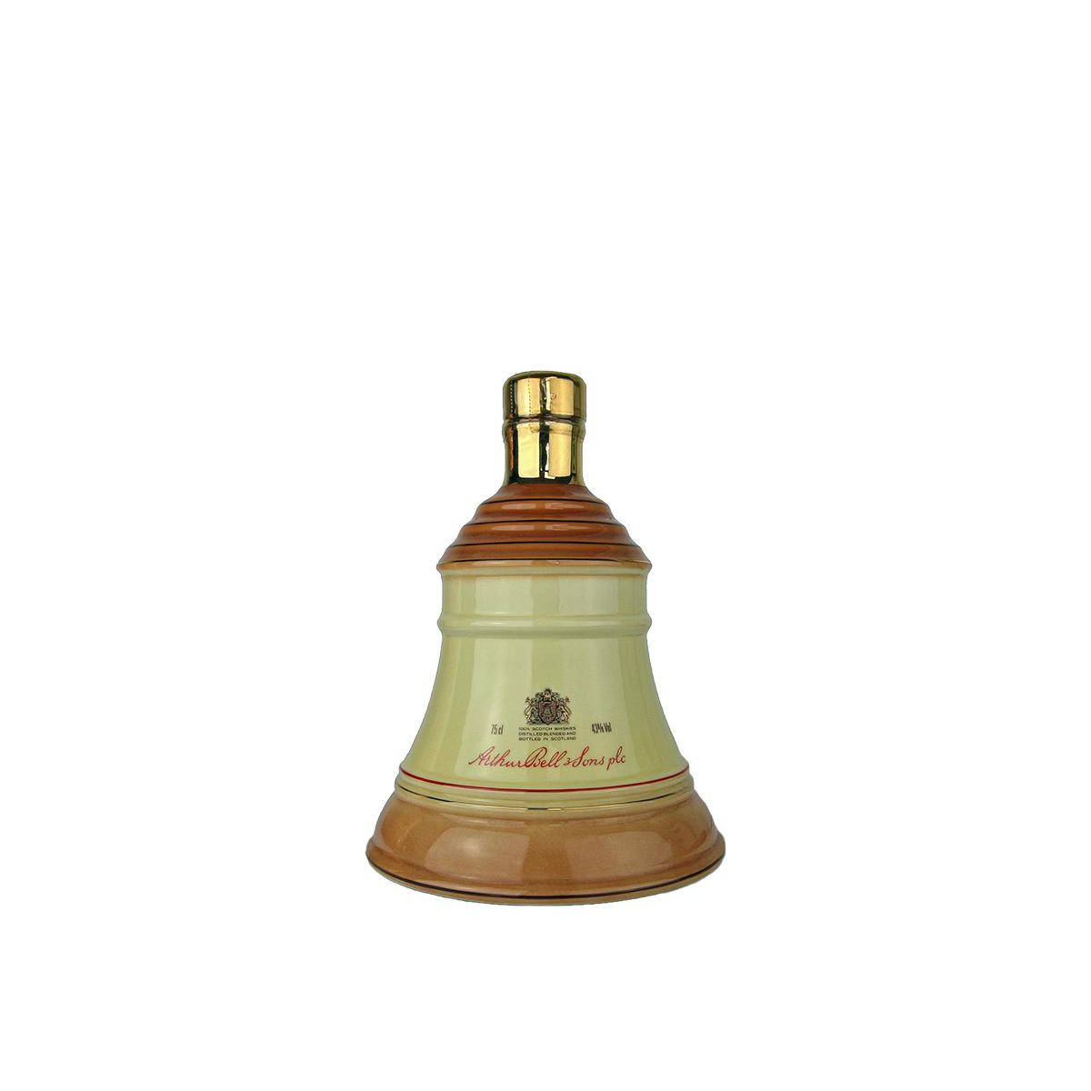 Bell's Old Scotch Whisky 3