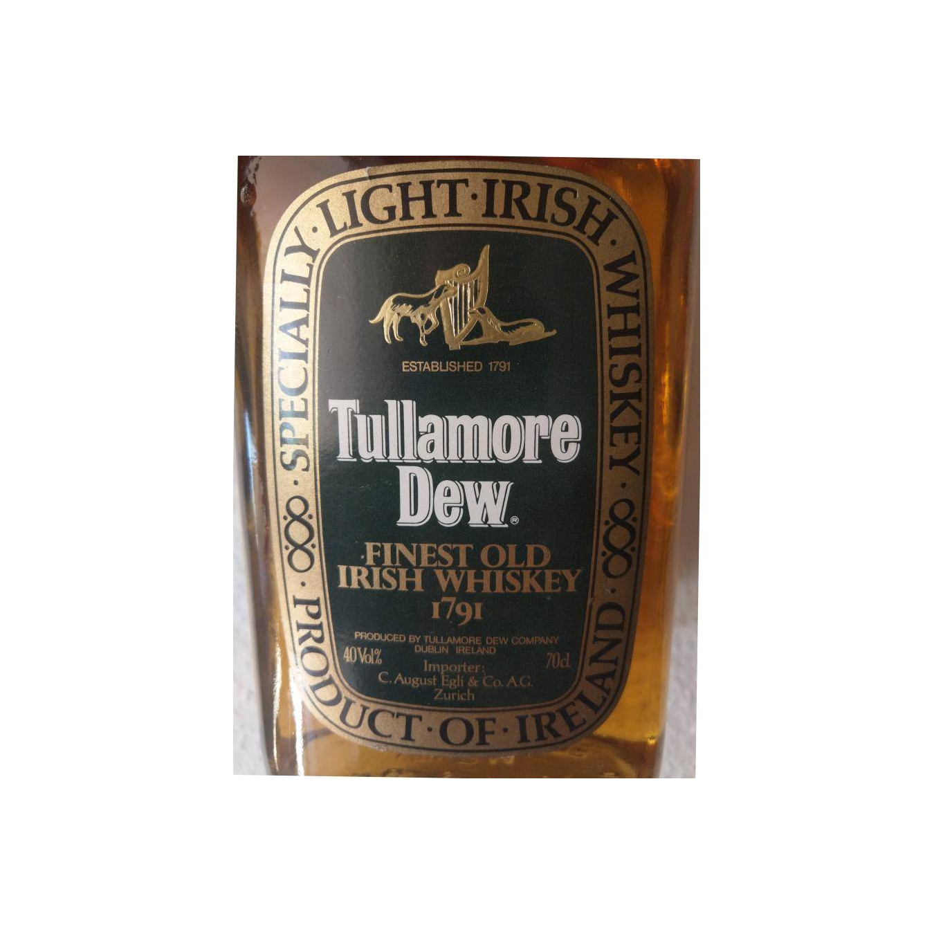 Tullamore Dew Blended Whisky 3