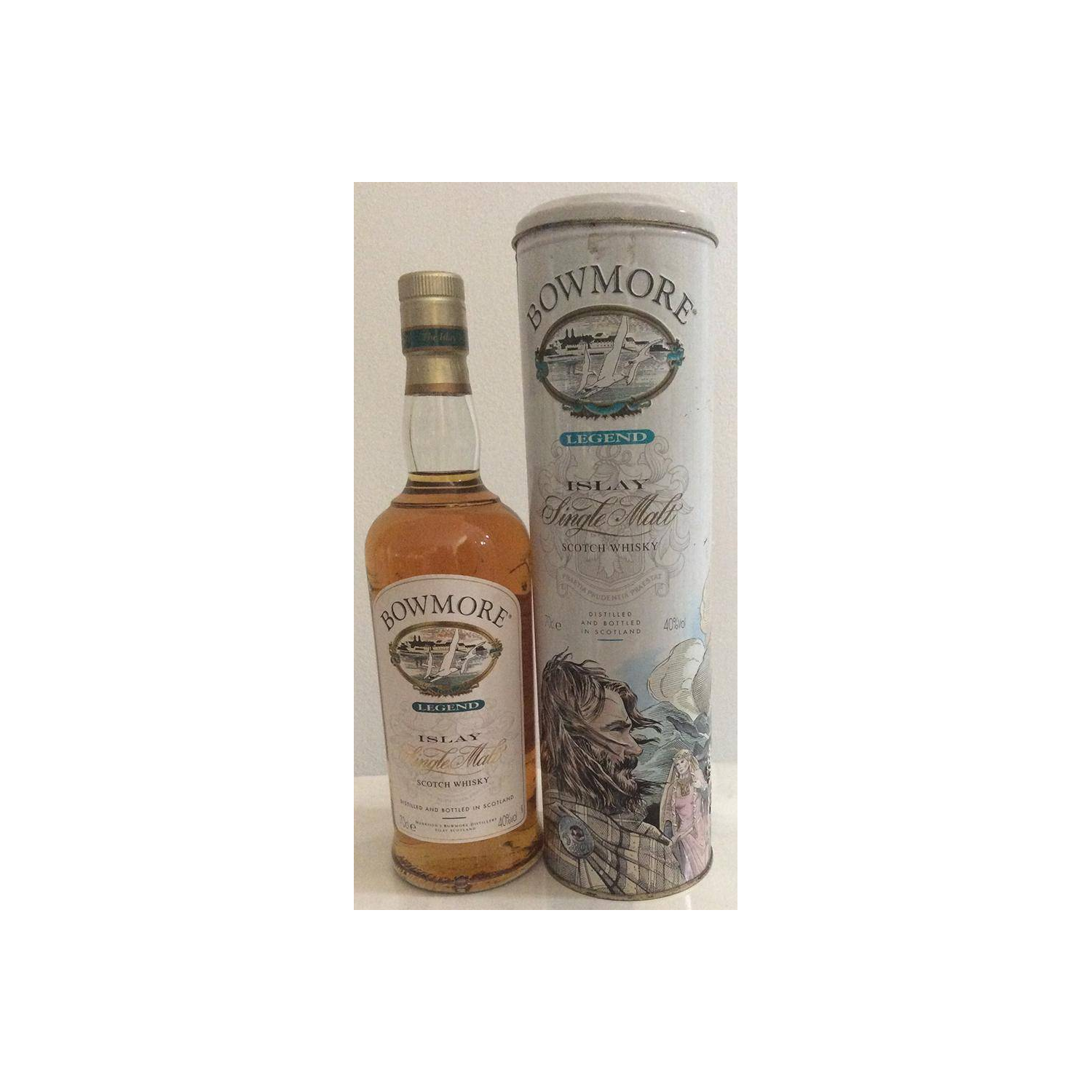 Bowmore Single Malt Whisky 2