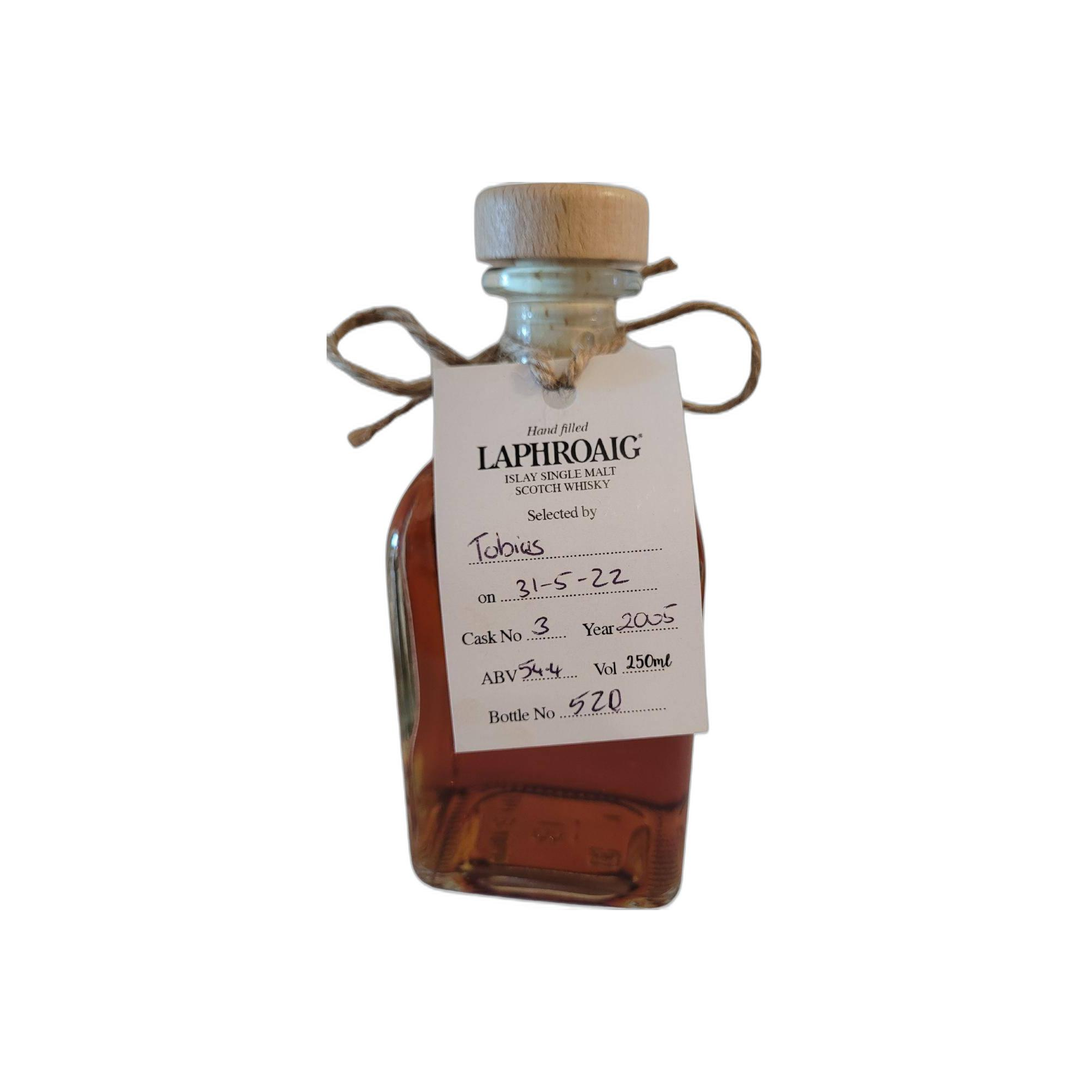 Laphroaig 2005 17 Years Single Malt Whisky 2