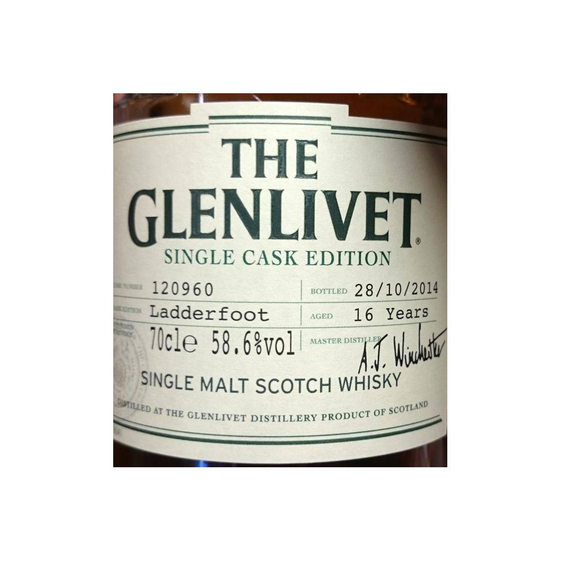 The Glenlivet 16 Years Single Malt Whisky 2