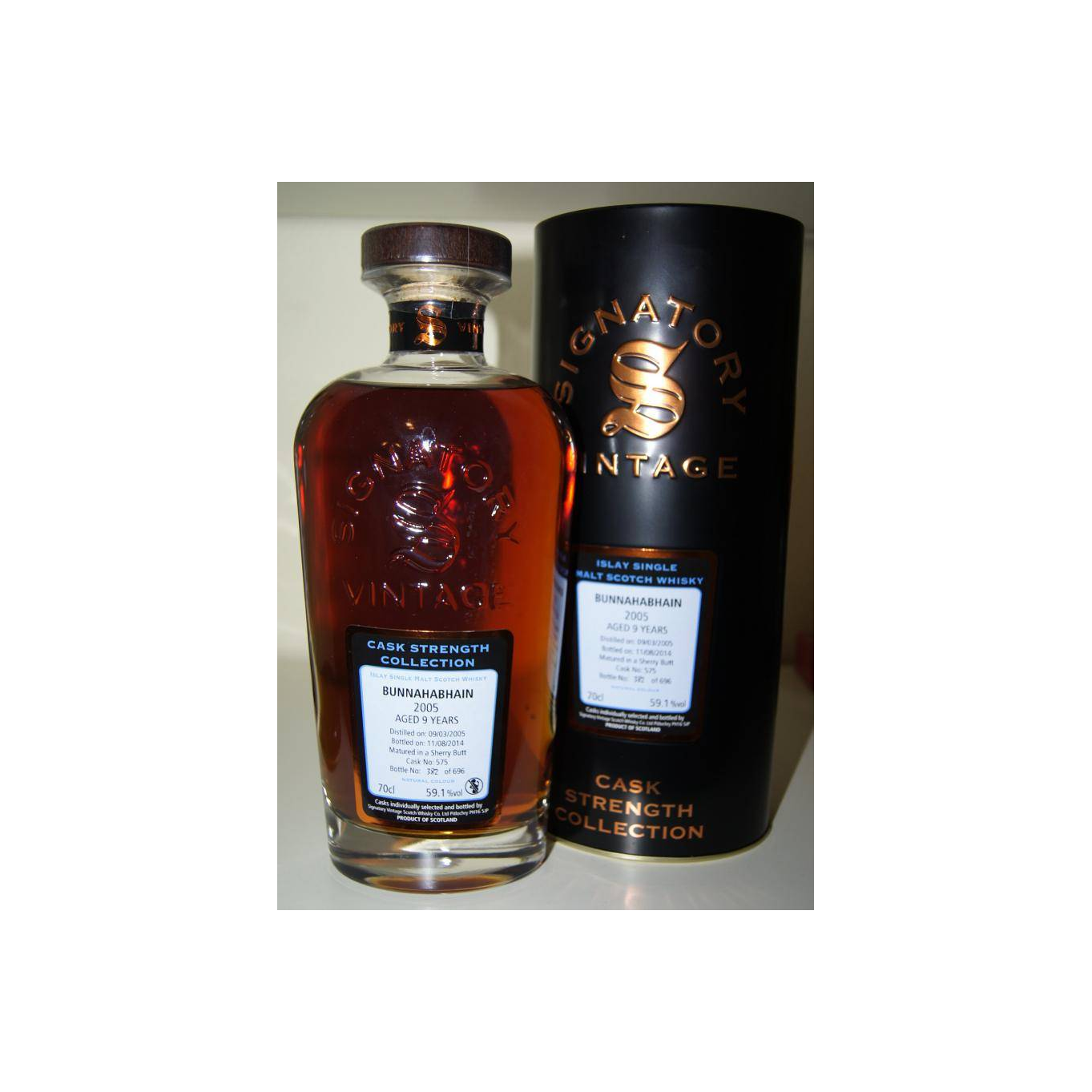 Bunnahabhain Cask Strength Collection 2005 9 Years Single Malt Whisky 2
