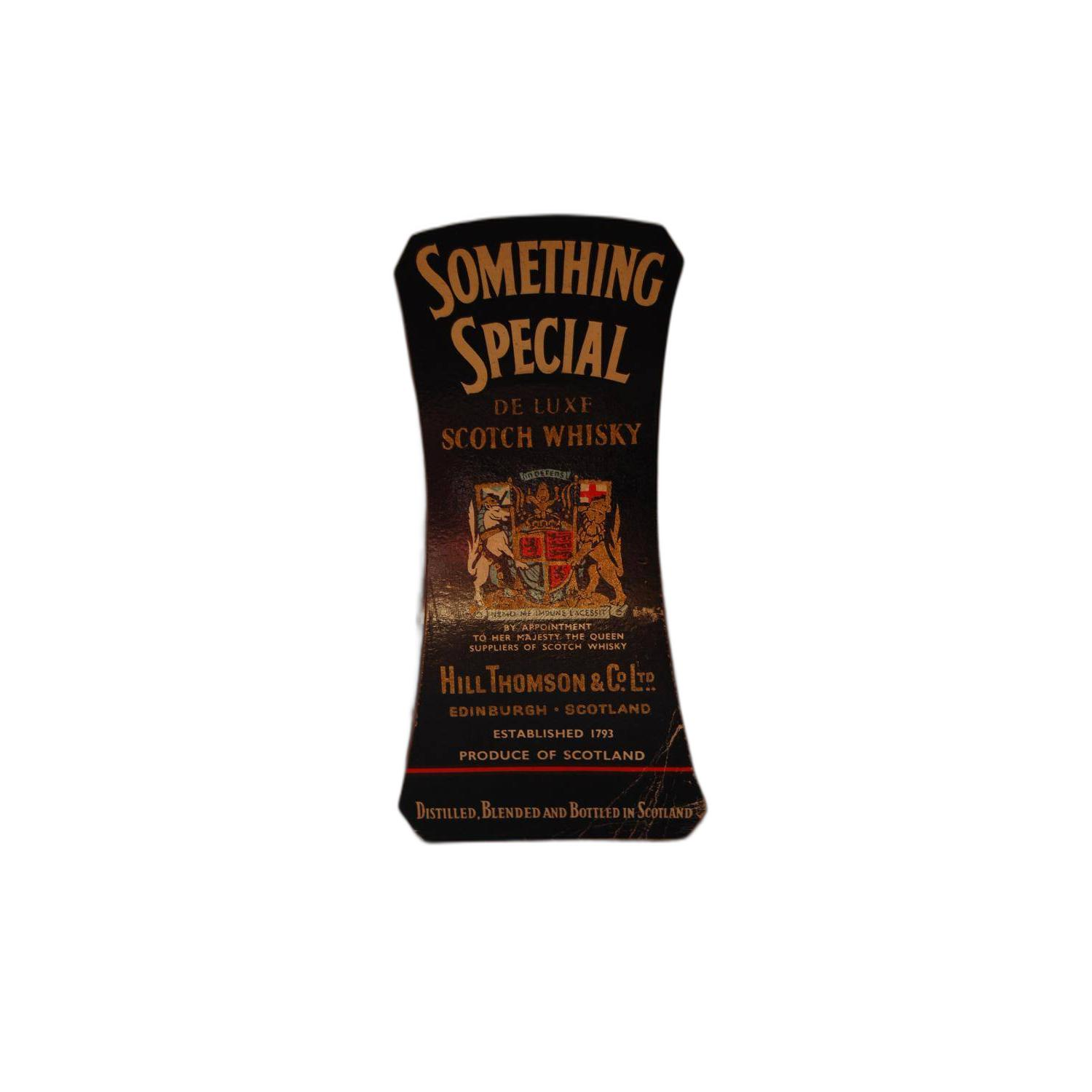 Something Special De Luxe Scotch Whisky 3