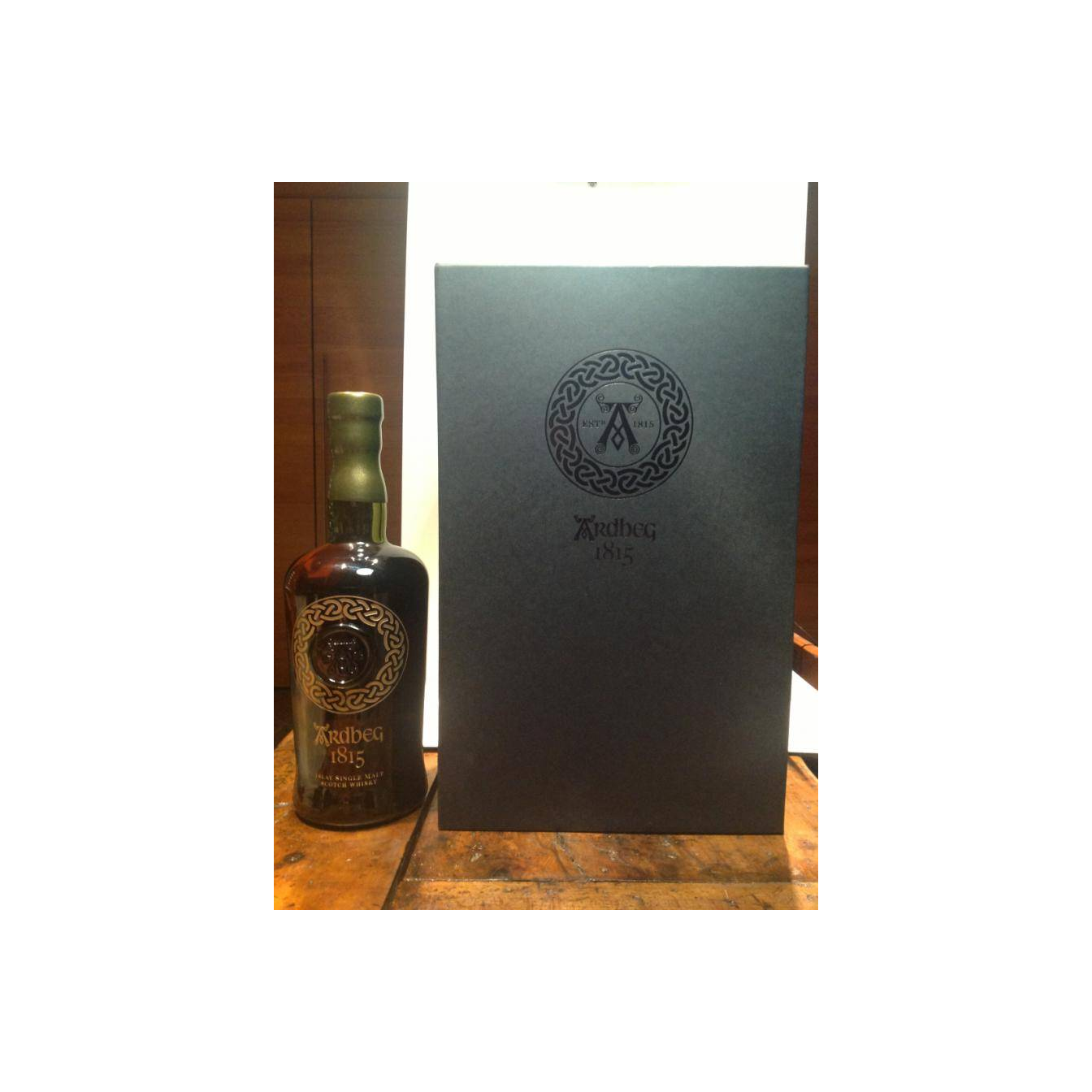 Ardbeg 1974 33 Years Single Malt Whisky 3
