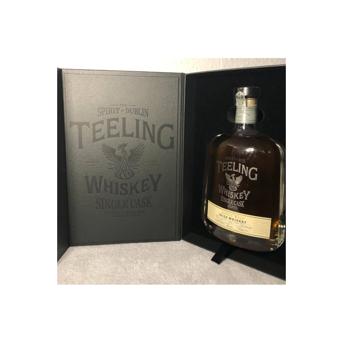 Teeling 25 Years Single Malt Whisky 3
