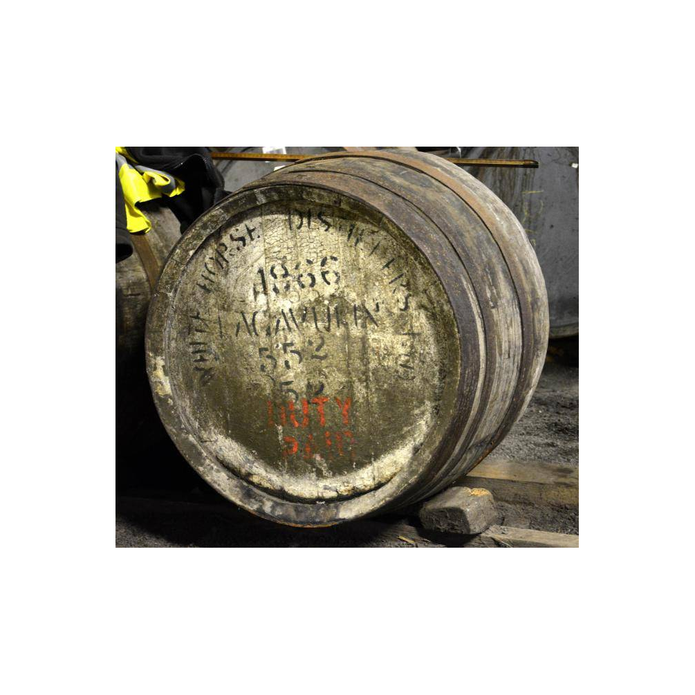 Lagavulin 1966 32 Years Single Malt Whisky 2