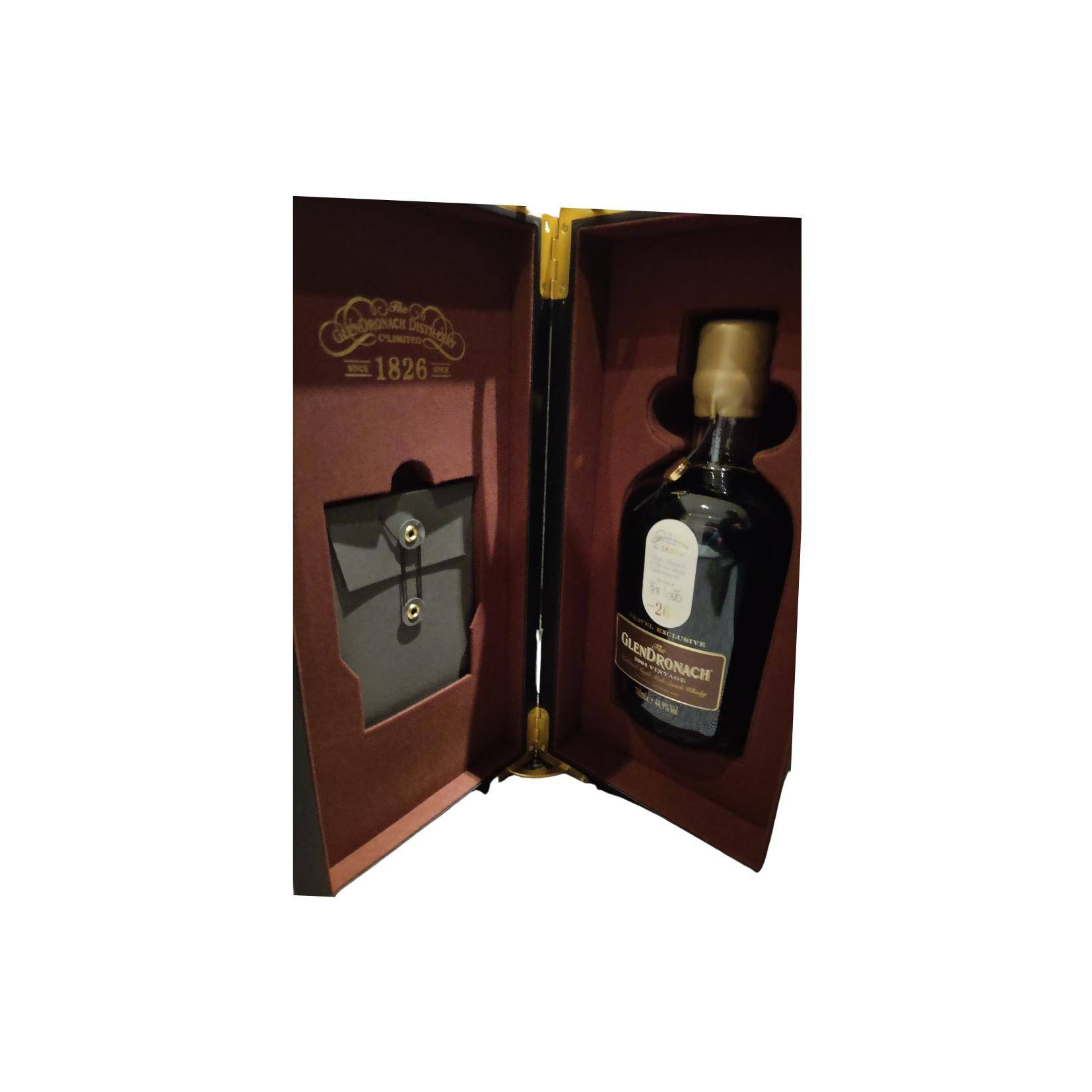 GlenDronach 1994 26 Years Single Malt Whisky 2