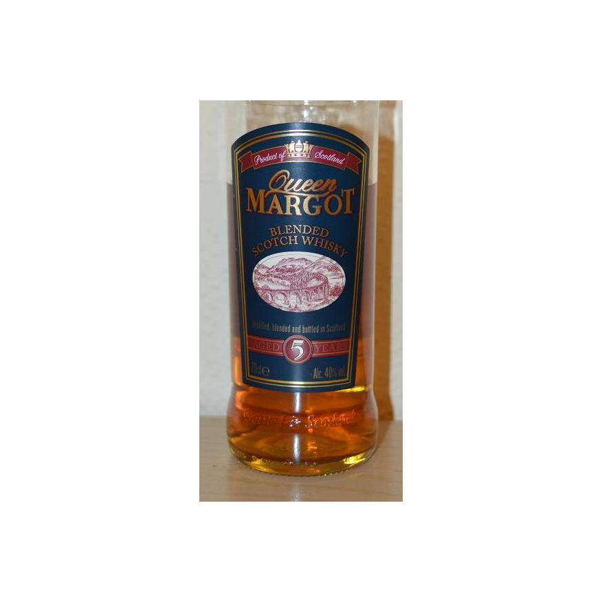Queen Margot 05-year-old W&Y 3