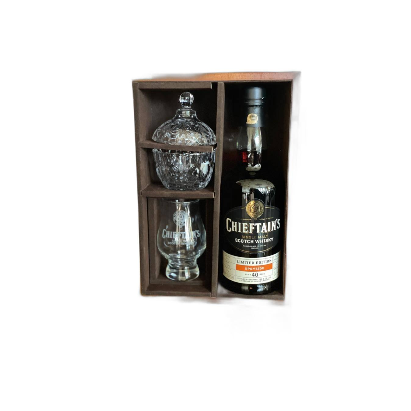 Ian Macleod 1972 40 Years Single Malt Whisky 3