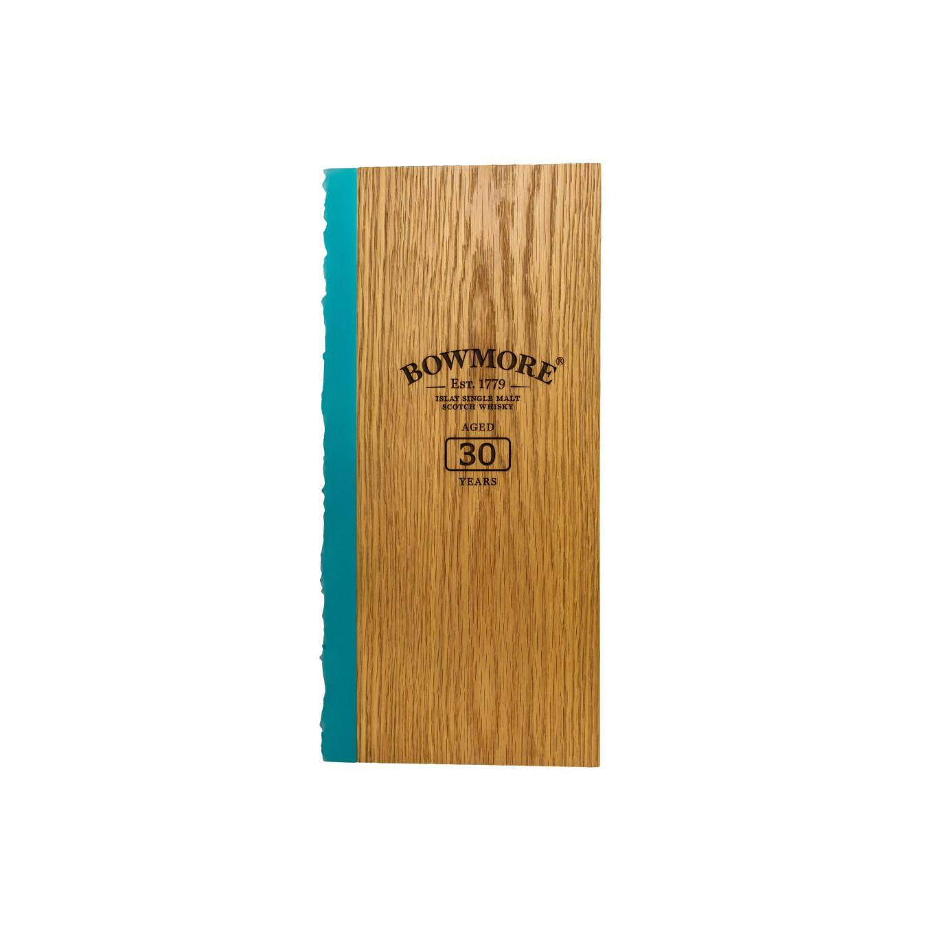Bowmore 30 Years Single Malt Whisky 3