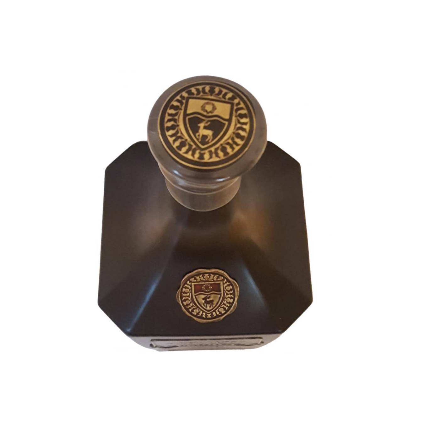 Mackinlay's Blended Scotch Whisky 21 Years Blended Whisky 3