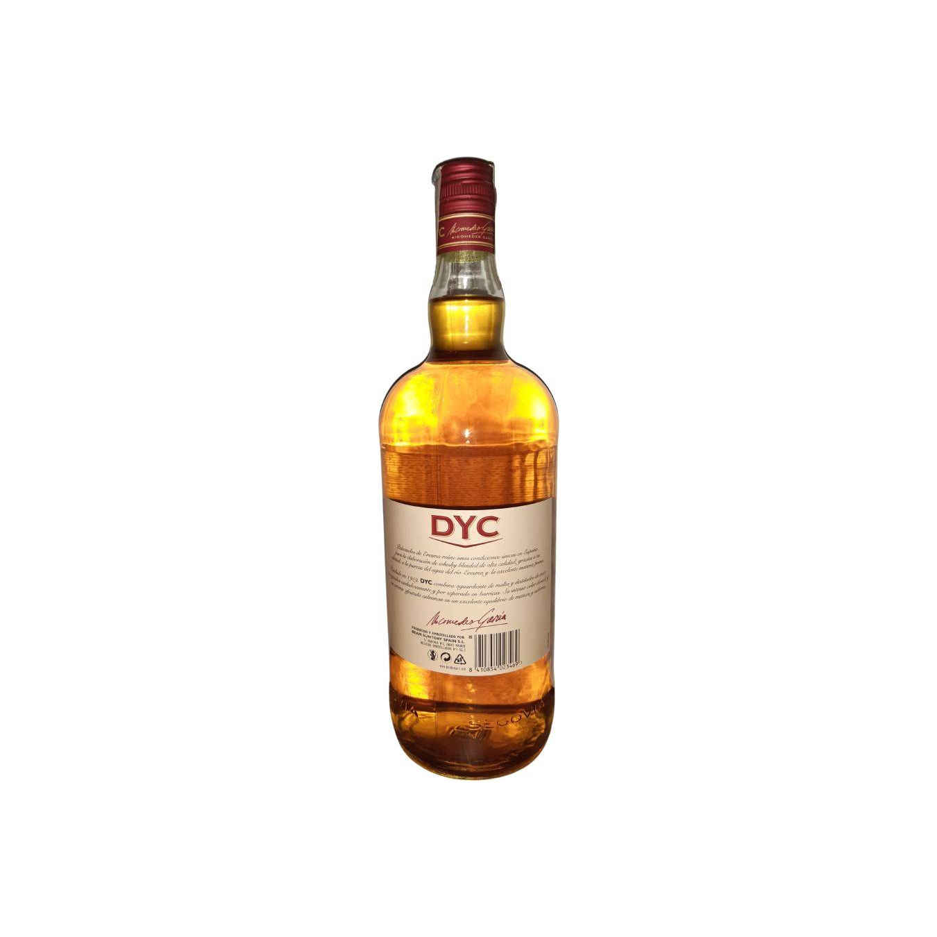 DYC Selected Blended Whisky 2