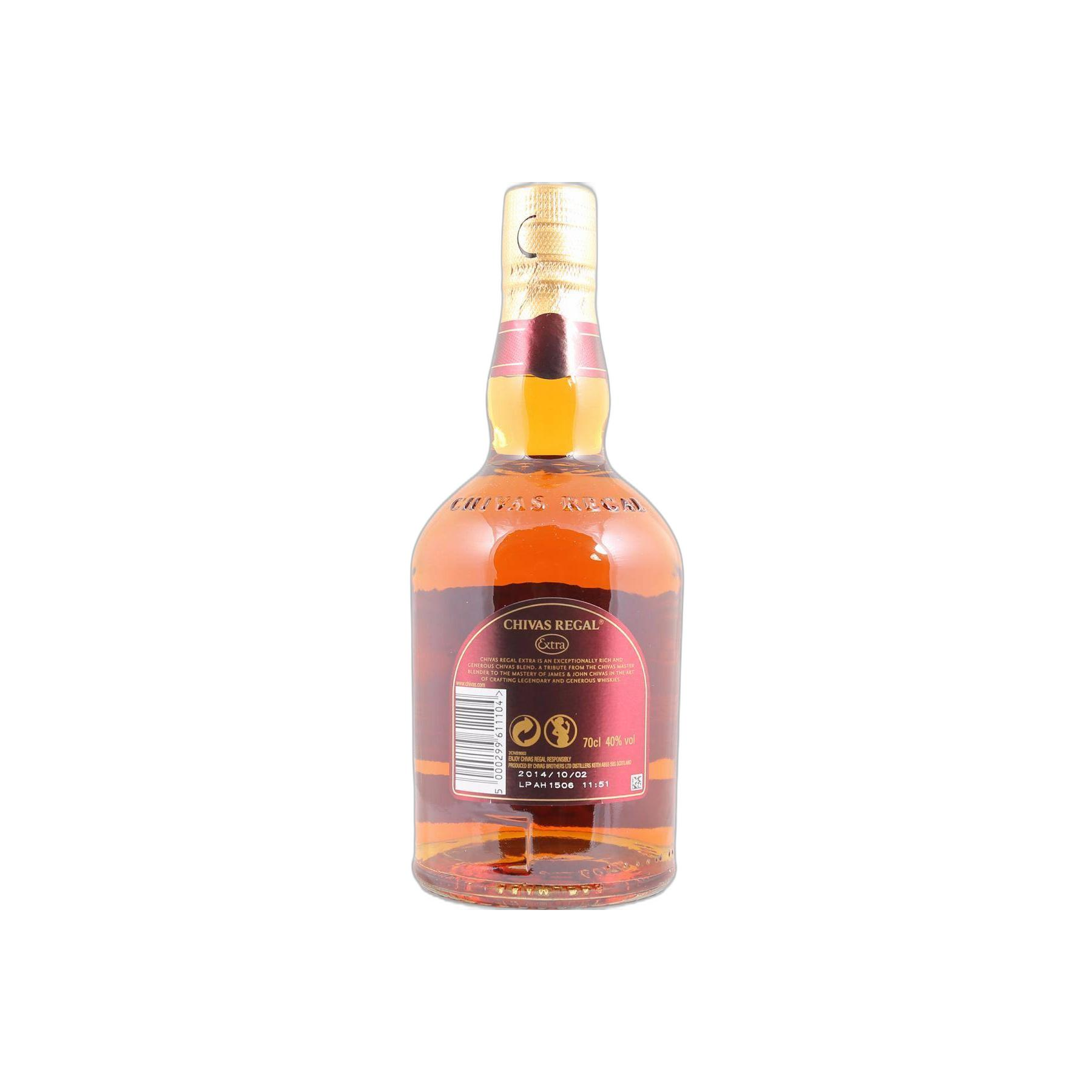 Chivas Regal Blended Whisky 2